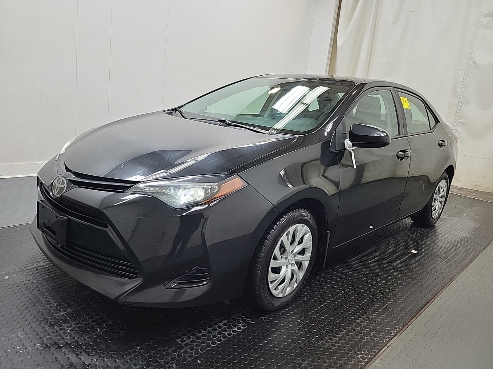 2018 Toyota Corolla LE / Forward Safety / Lane Departure / Heated Seat