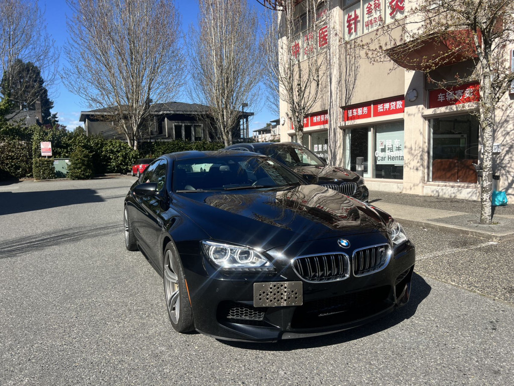 2014 BMW M6 4dr Sdn Gran Coupe