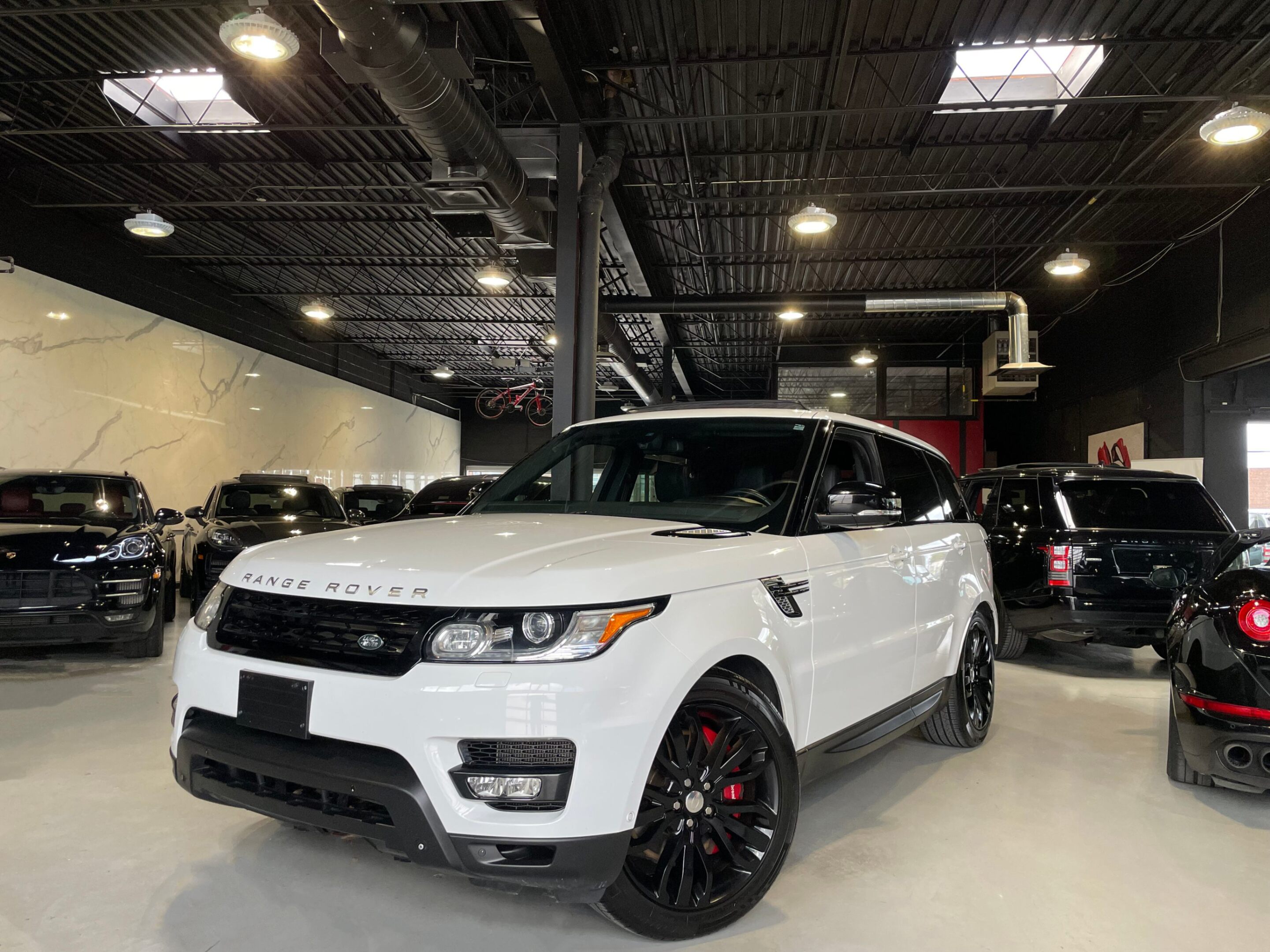 2014 Land Rover Range Rover Sport 4WD/ V8 /SUPERCHARGED/MERIDIAN SOUND/21'WHEELS !!!