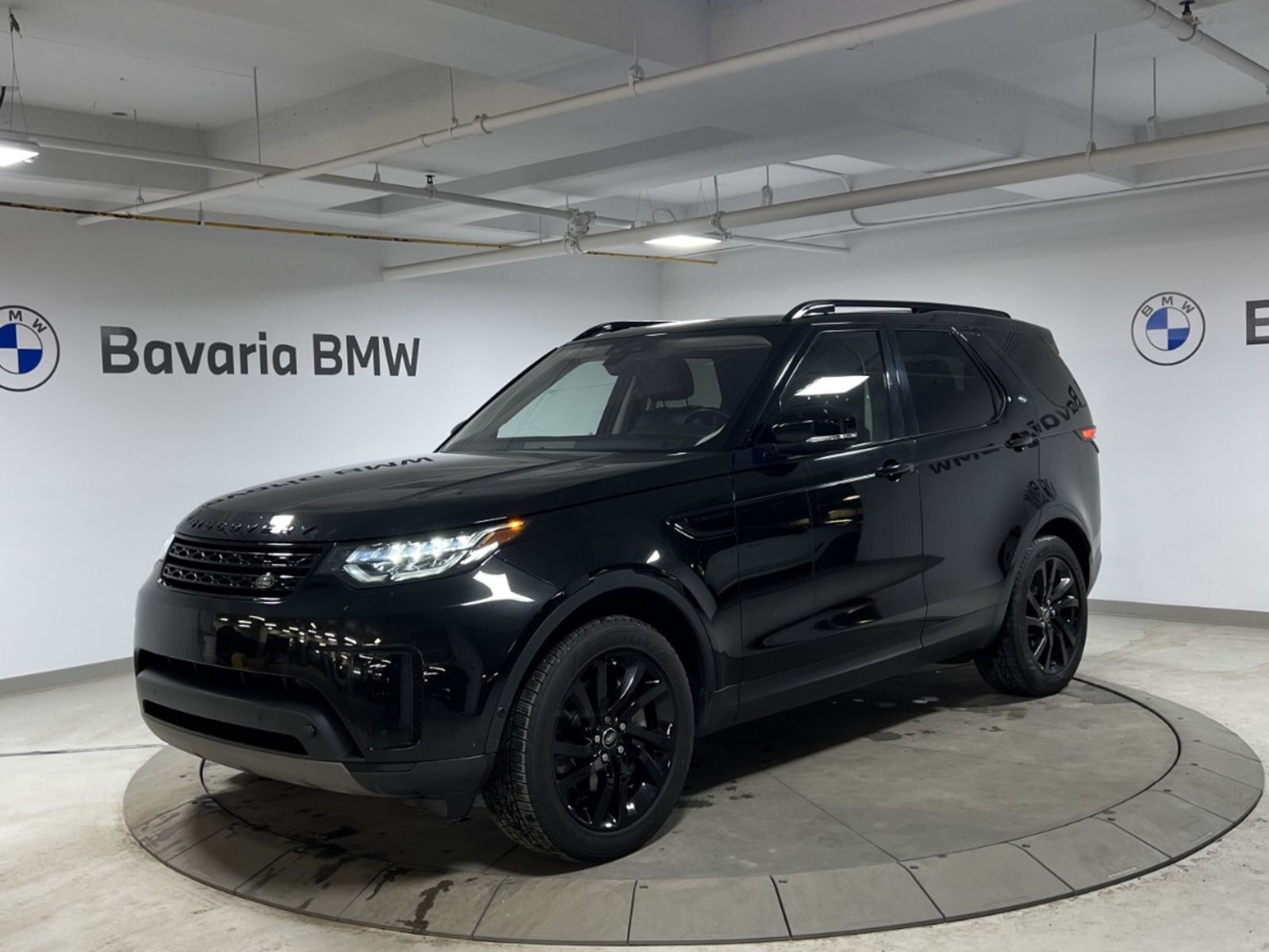 2019 Land Rover Discovery SE | Leather Seats | Heated & Cooled Seats | Pano 