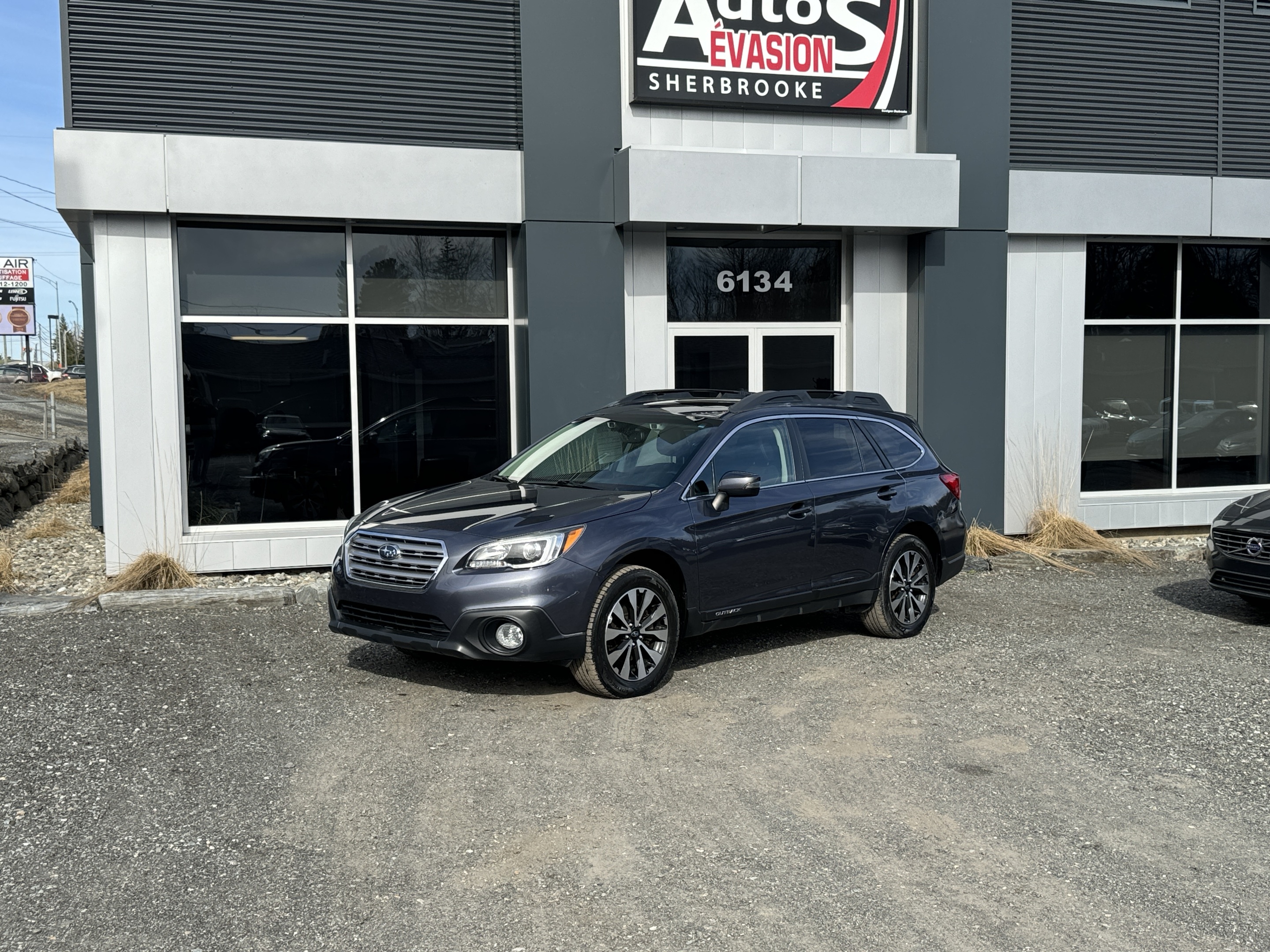2016 Subaru Outback LIMITED + TECH PACKAGE + 1 PRORPIO 