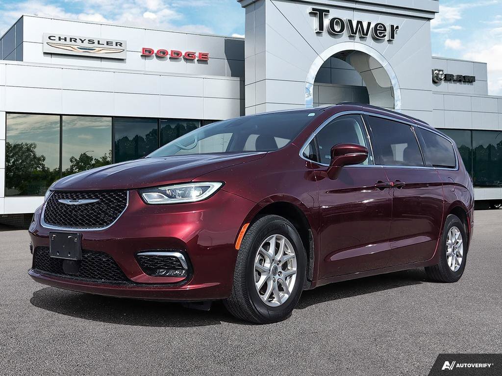 2022 Chrysler Pacifica Touring L  | Power Doors | Remote Start