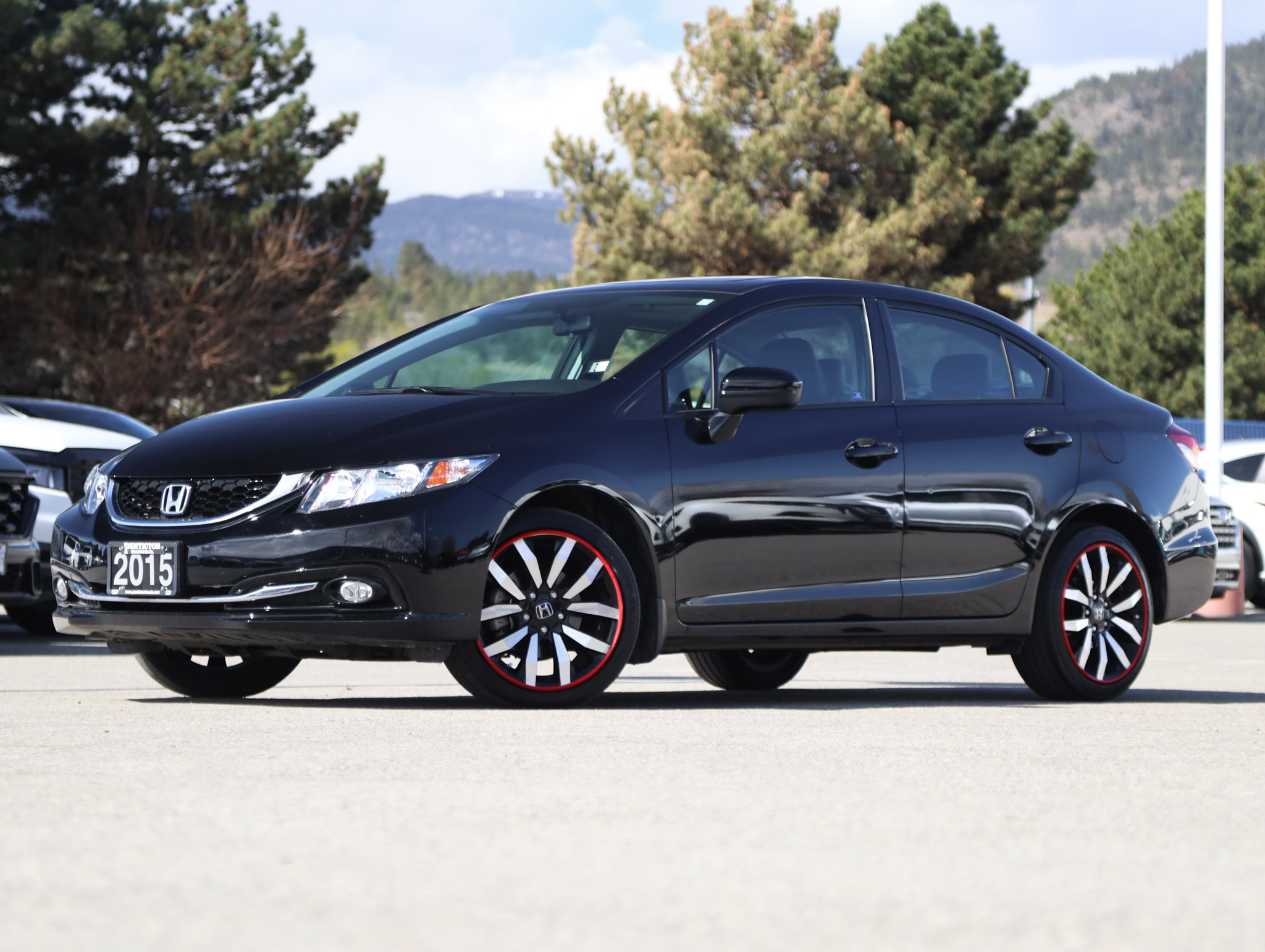 2015 Honda Civic Sedan Touring - BC Vehicle / Backup Camera / FWD