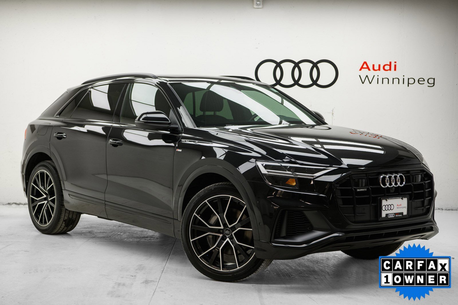 2020 Audi Q8 Progressiv | Driver Assistance | Black Optics | S-