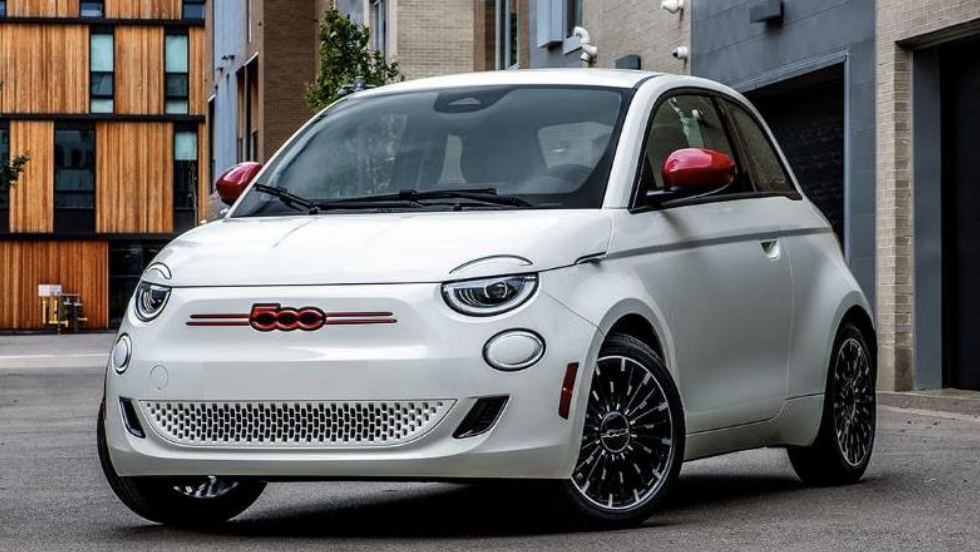 2024 Fiat 500E RED 100% ELECTRIQUE | 225 KM D'AUTONOMIE / 100% EL