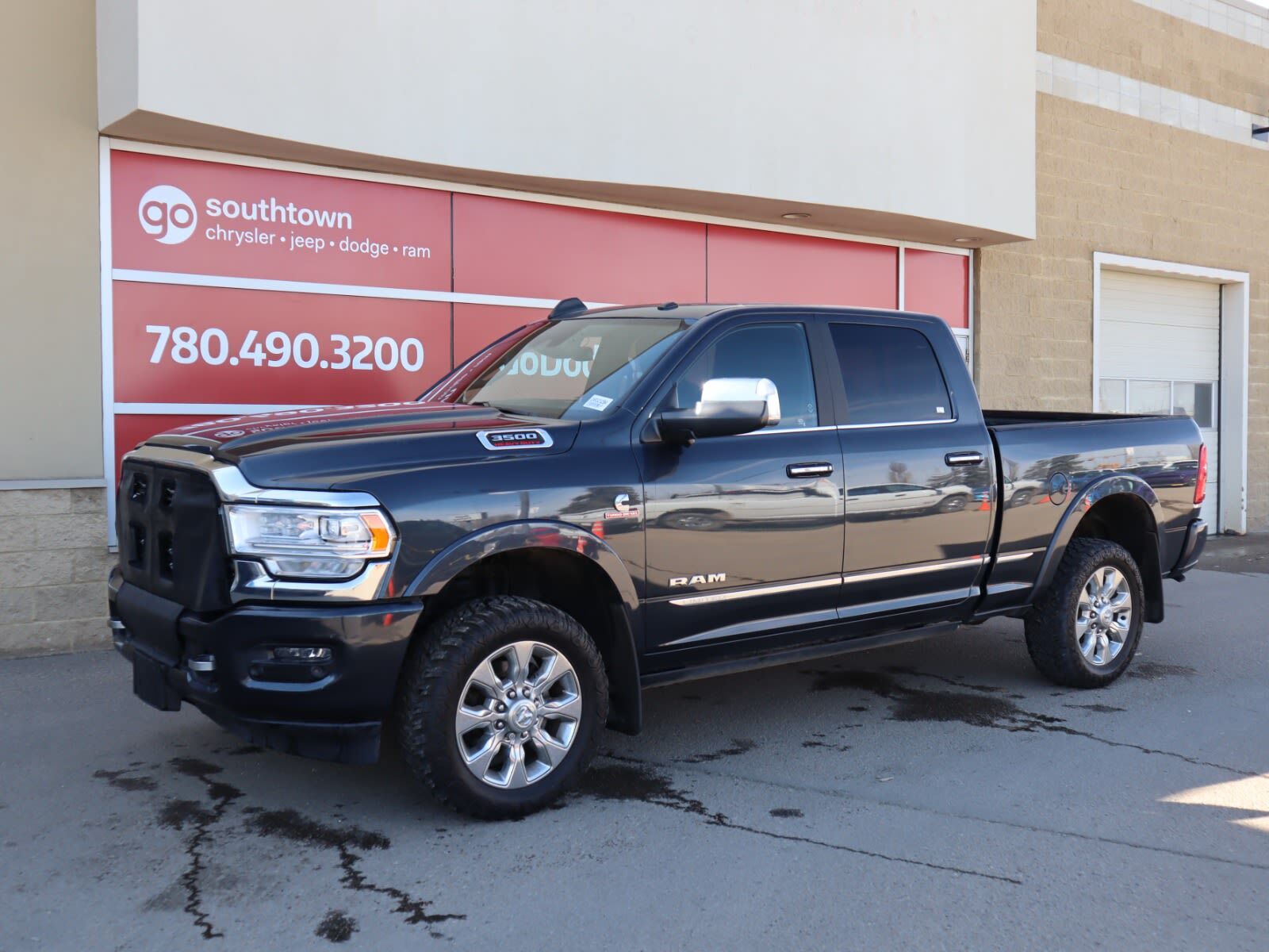 2019 Ram 3500 LIMITED IN MAX STEEL METALLIC EQUIPPED WITH A 6.7L