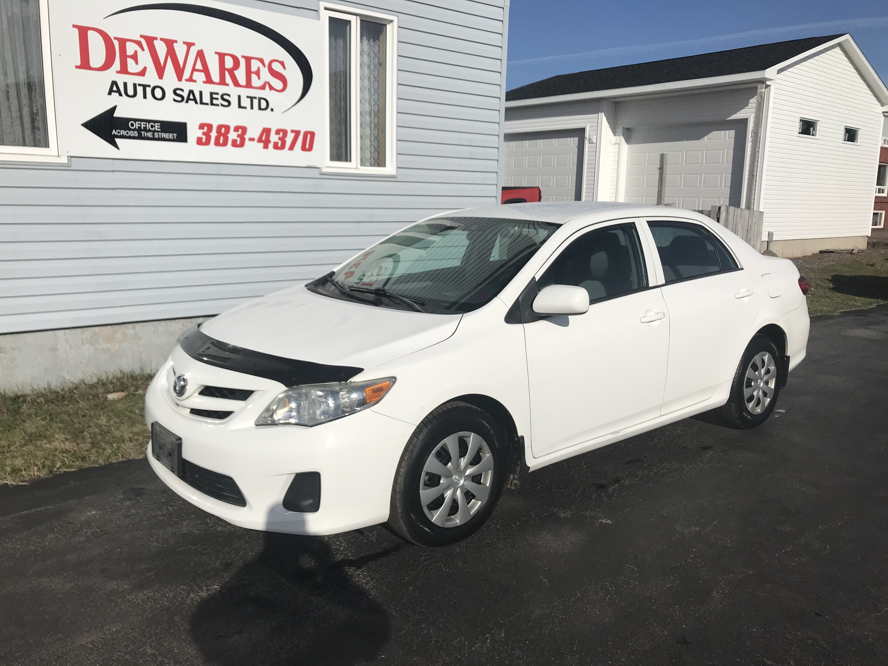 2013 Toyota Corolla -  Auto CE - ONLY 72,000 KMS !!!