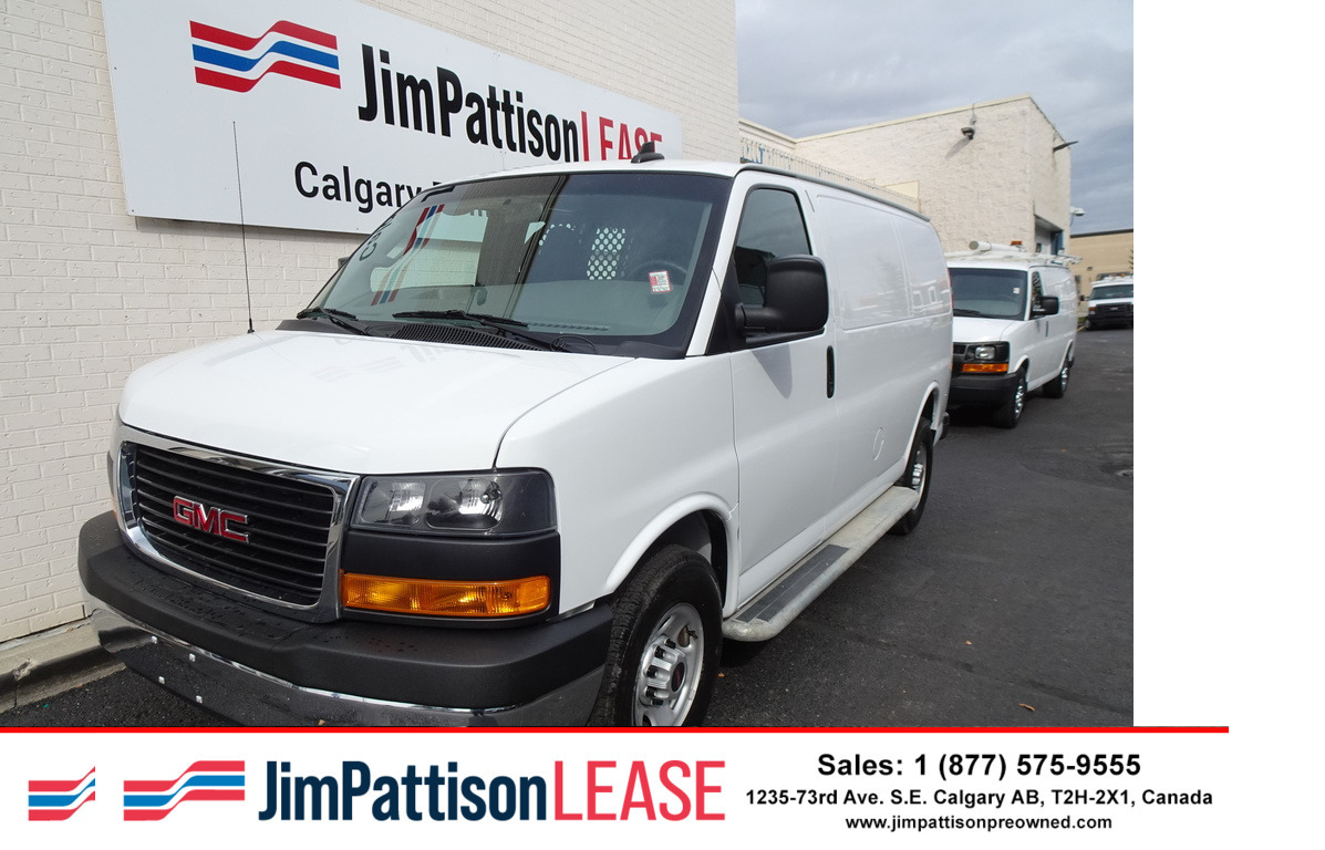 2021 GMC Savana 2500 135wb Cargo Van w/ B.U. Camera & Partition