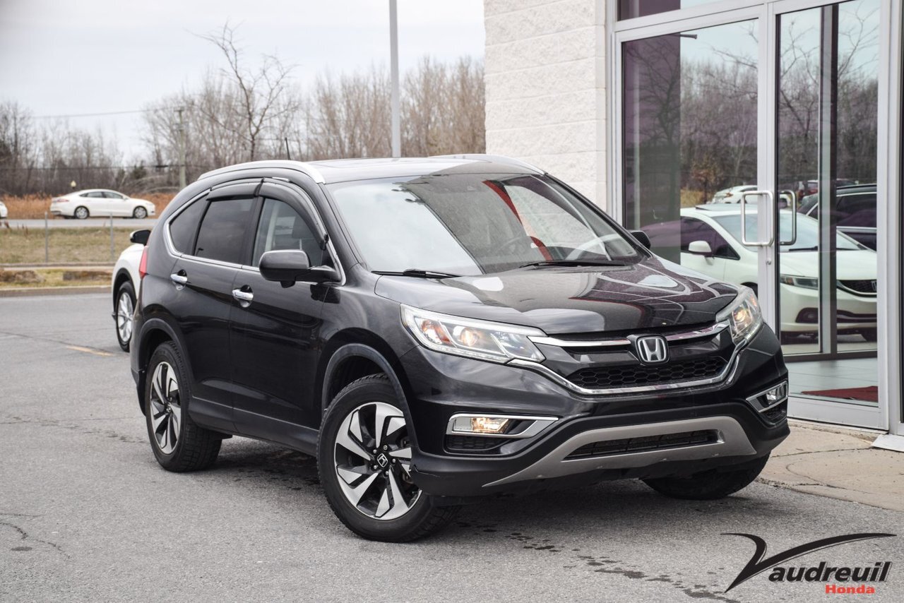2015 Honda CR-V Touring very clean, no accidents / vraiment propre
