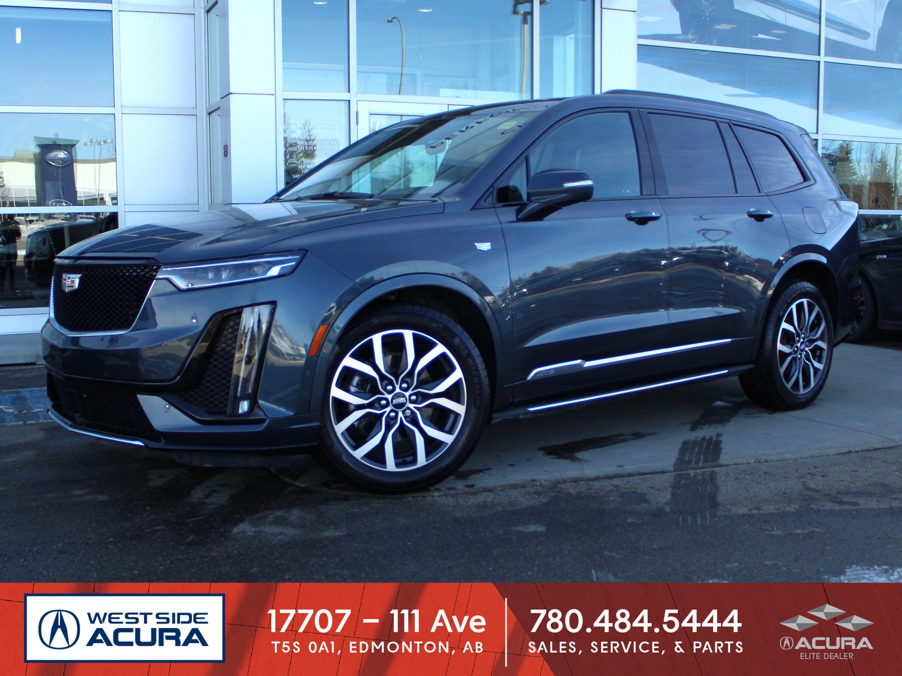2021 Cadillac XT6 Sport | VERY LOW KMS
