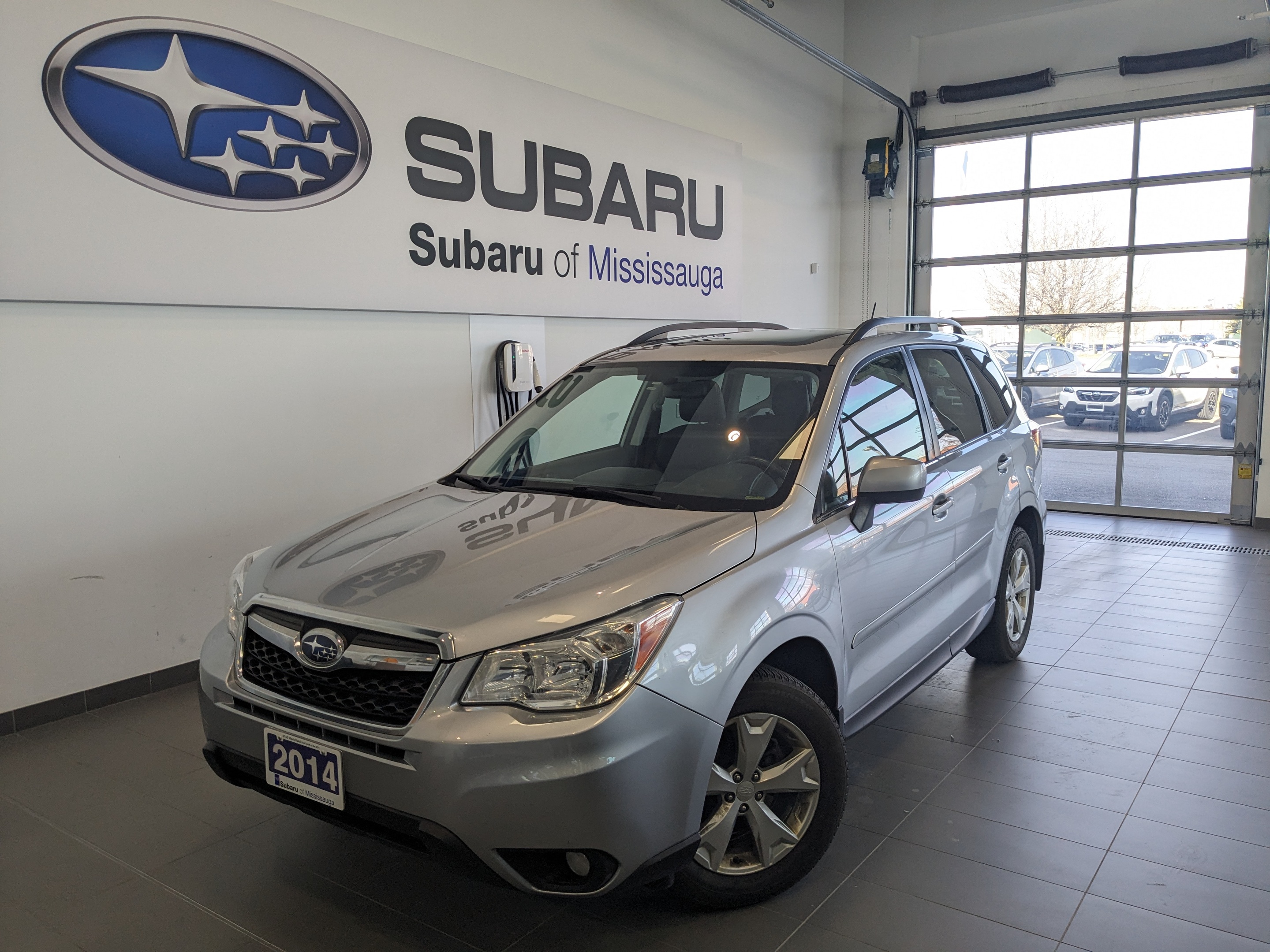 2014 Subaru Forester 2.5i Limited | 1 OWNER | PANO ROOF |METER IN MILES