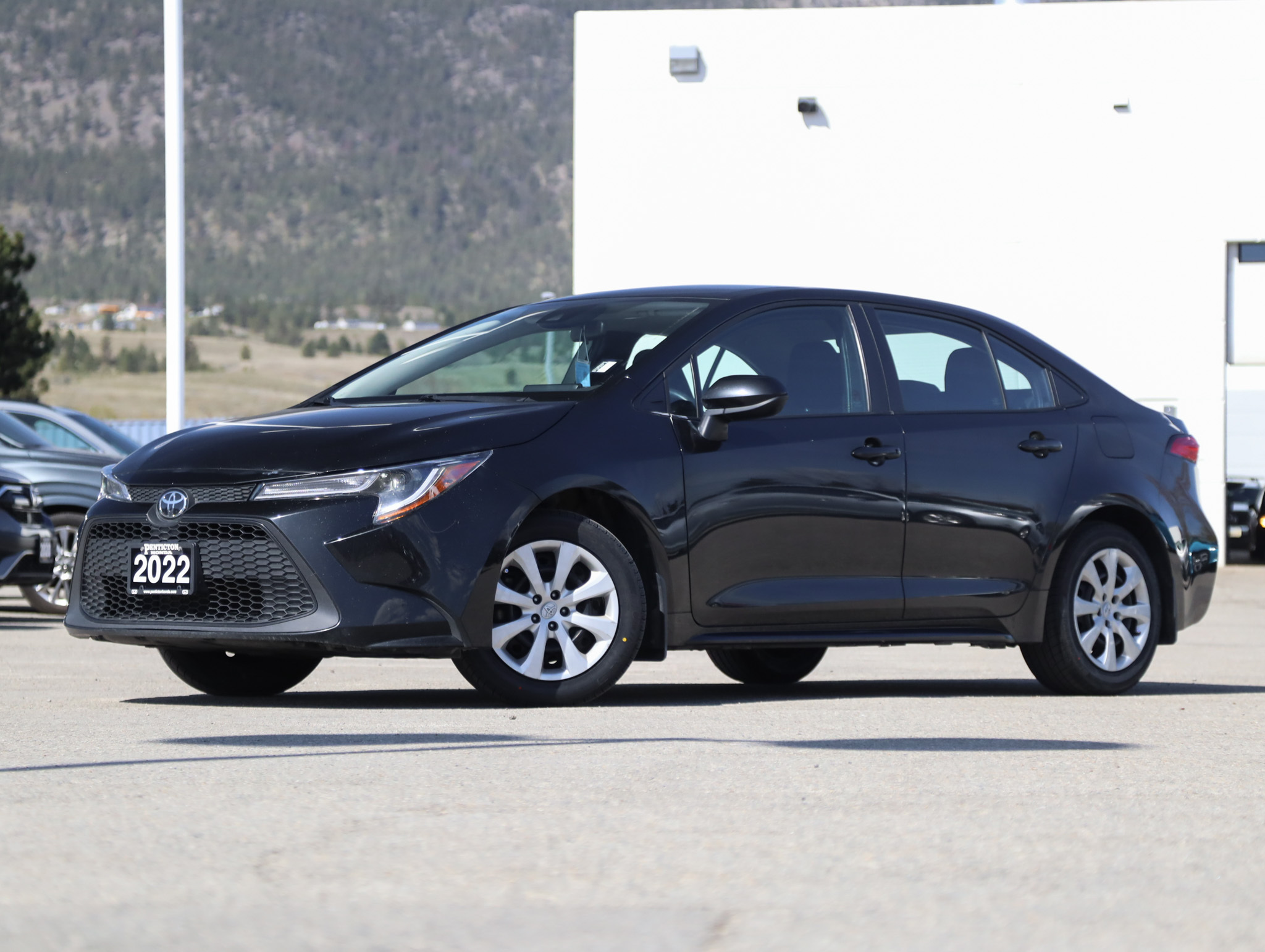 2022 Toyota Corolla LE - No Accidents / BC Vehicle / FWD