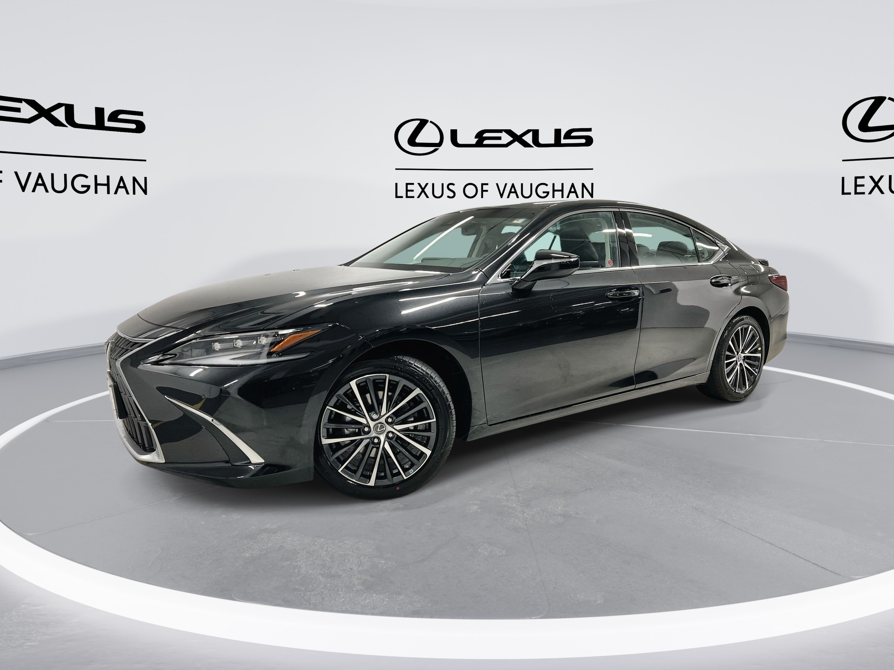 2024 Lexus ES 300h Luxury Package