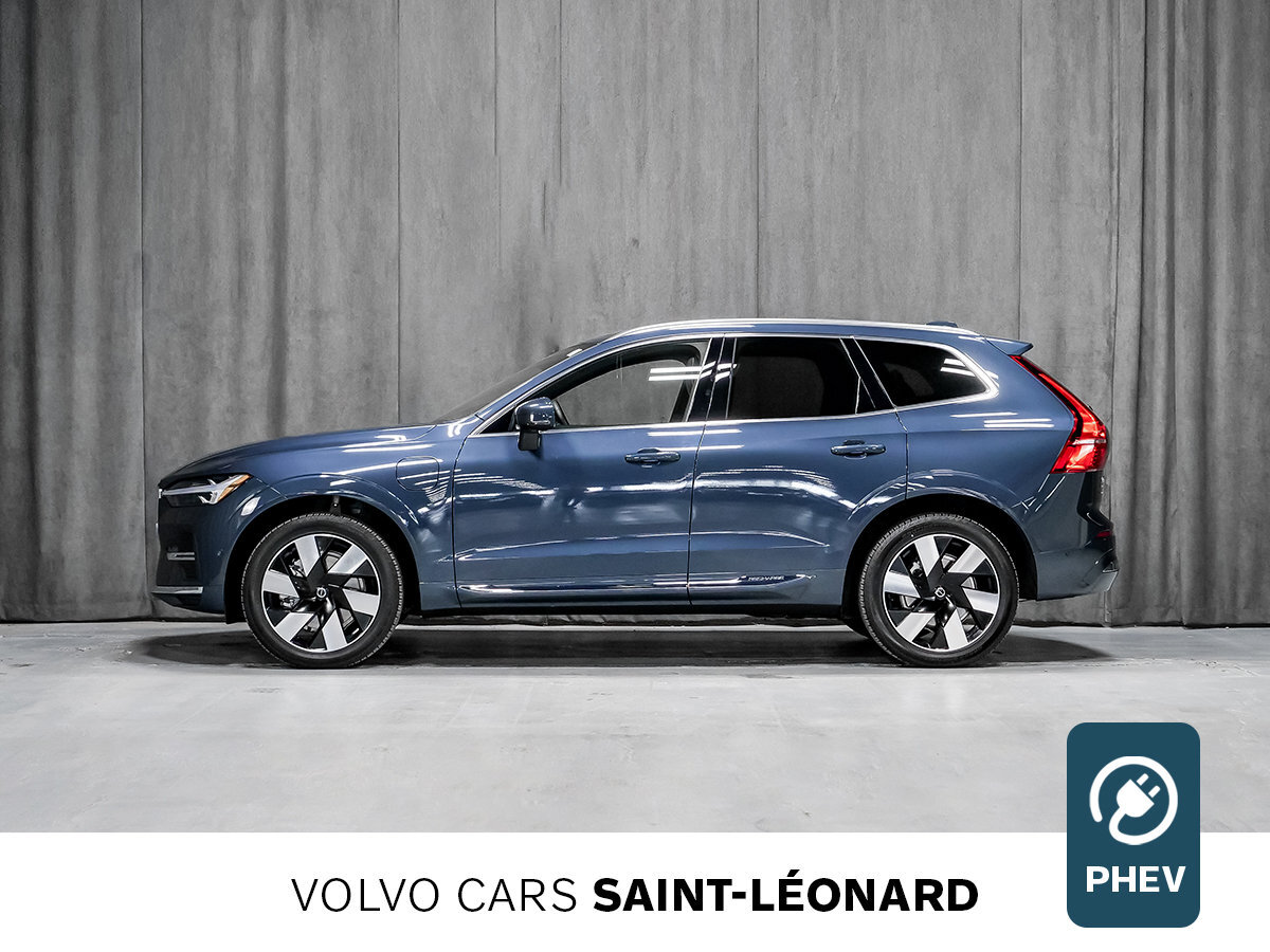 2023 Volvo XC60 Recharge ULTIMATE BRIGHT THEME 
