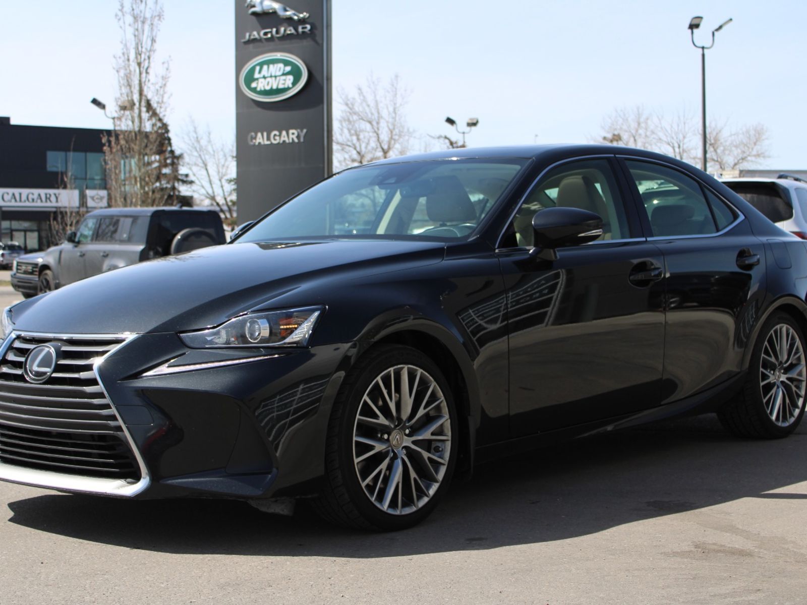2019 Lexus IS IS 300 AWD -  CLEAN CARFAX - ONE OWNER -