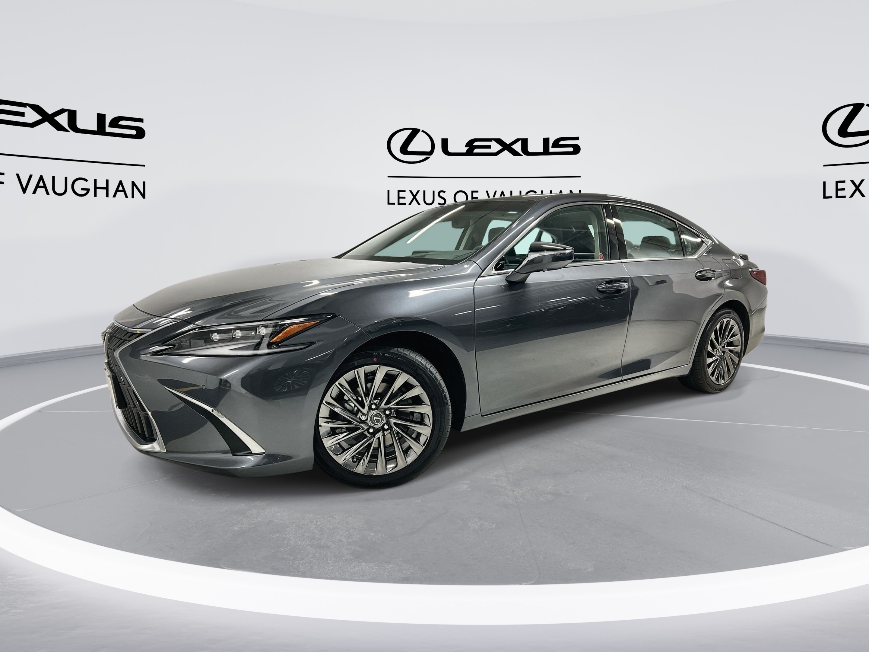 2024 Lexus ES 300h Ultra Luxury Package