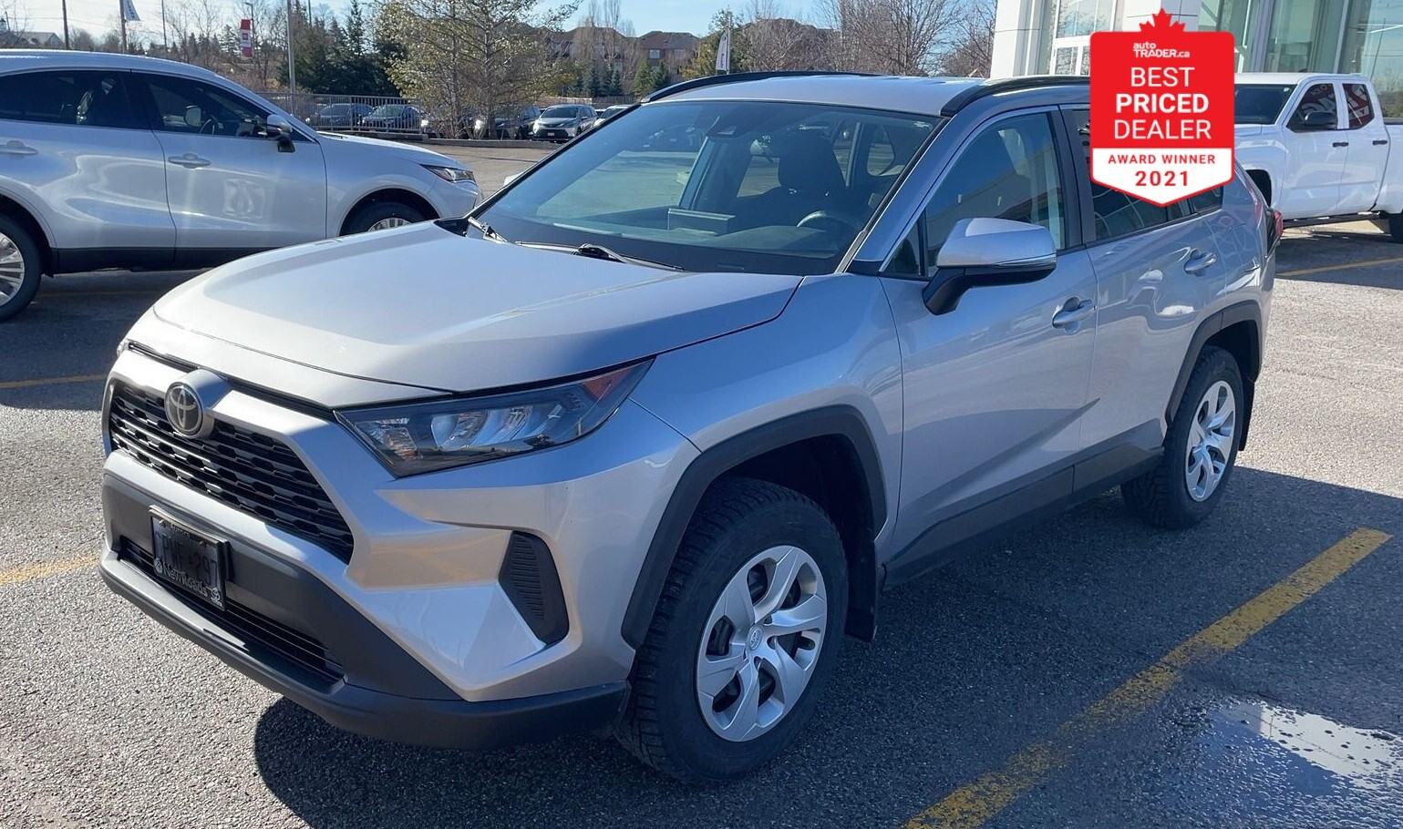 2020 Toyota RAV4 LE AWD, Locally Owned, Clean Car fax Accident Free