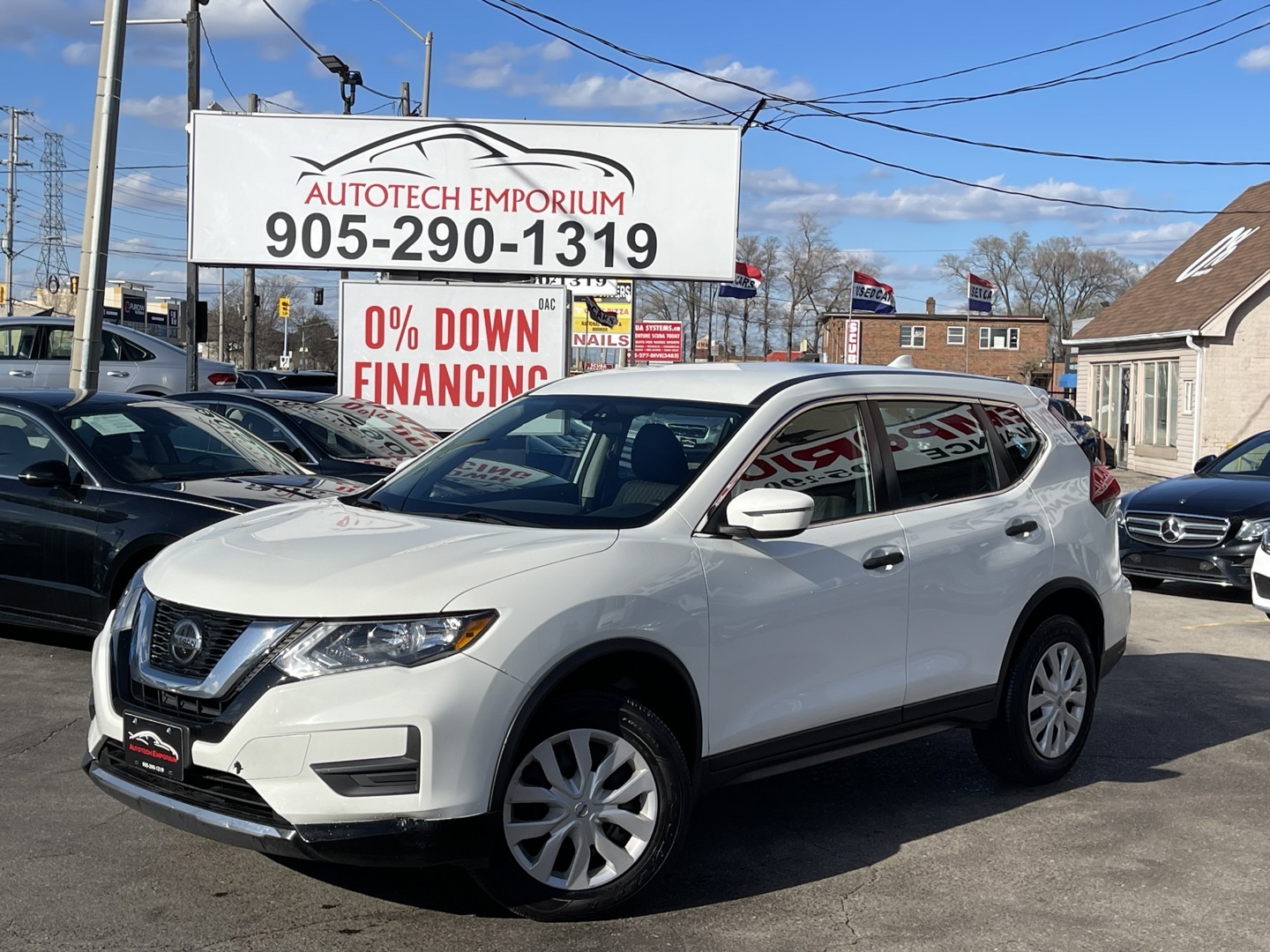 2019 Nissan Rogue S AWD  Pearl White Reverse Camera/Carplay+Android 
