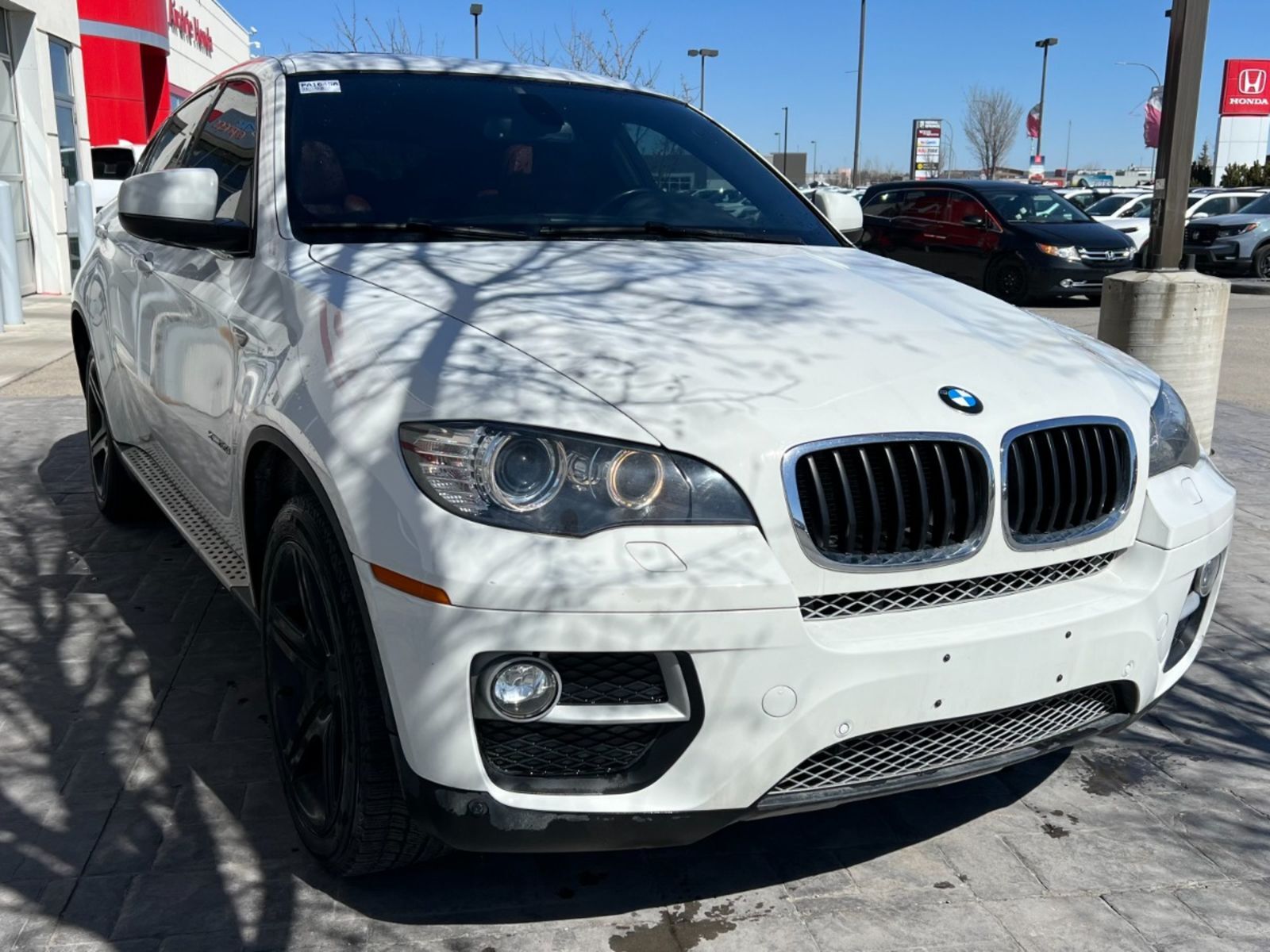 2013 BMW X6 35i: 2 sets of tires, leather, fully loaded, deale