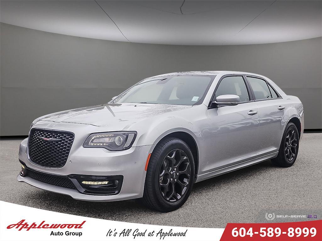 2022 Chrysler 300 S AWD | Leather | Remote Start | Sunroof |