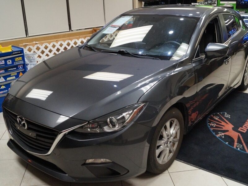 2014 Mazda Mazda3 SKY! MANUAL! HATCH! B/UP CAM! SAFETY AVAILABLE!