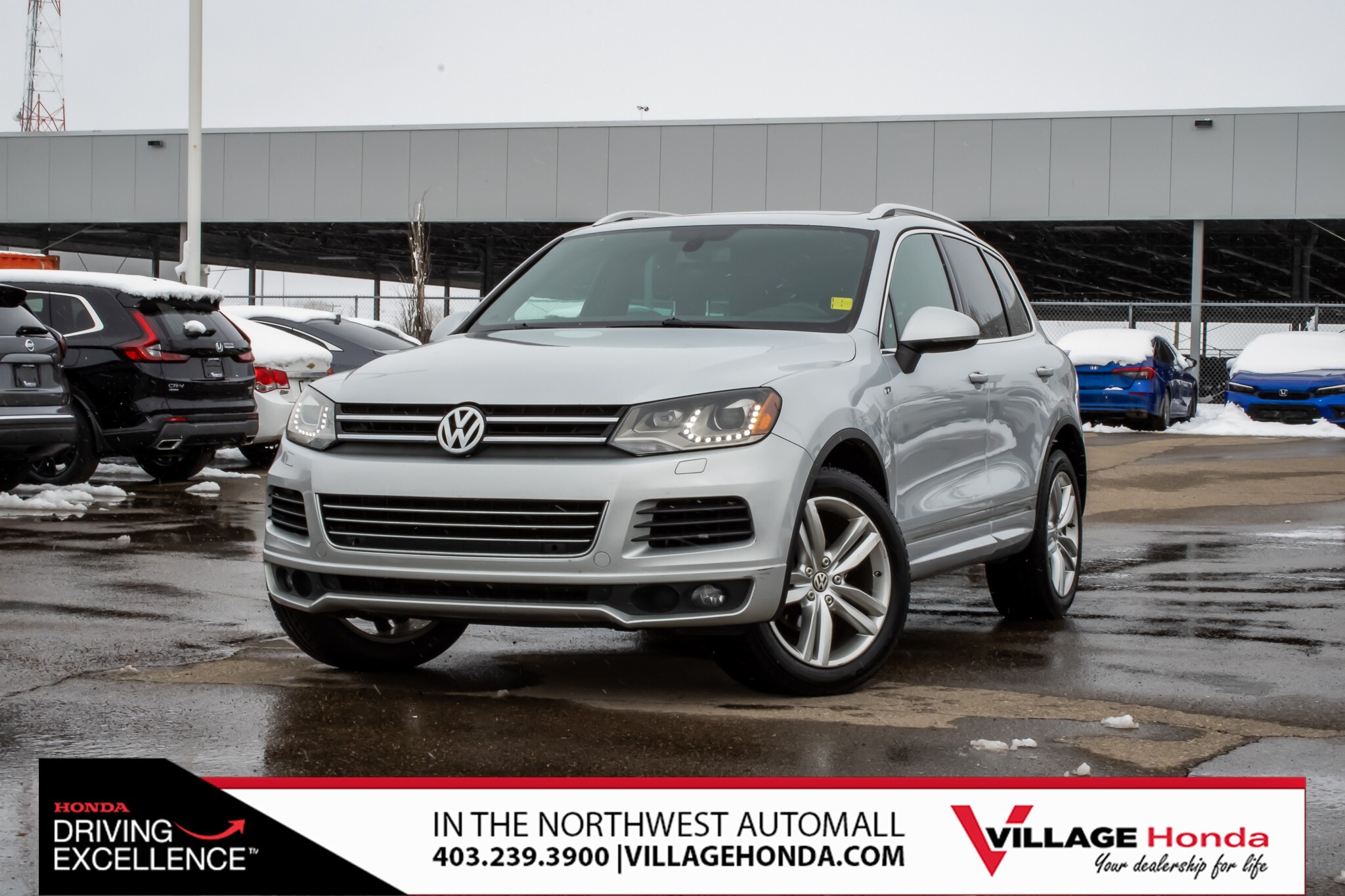 2014 Volkswagen Touareg 3.6L Execline NO ACCIDENTS! ONE OWNER! LOCAL VEHIC
