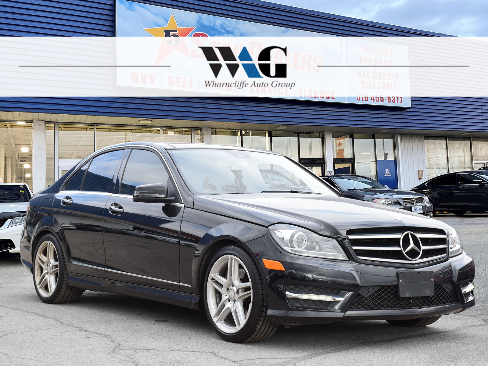 2014 Mercedes-Benz C-Class NAV LEATHER PANO ROOF MINT! WE FINANCE ALL CREDIT!