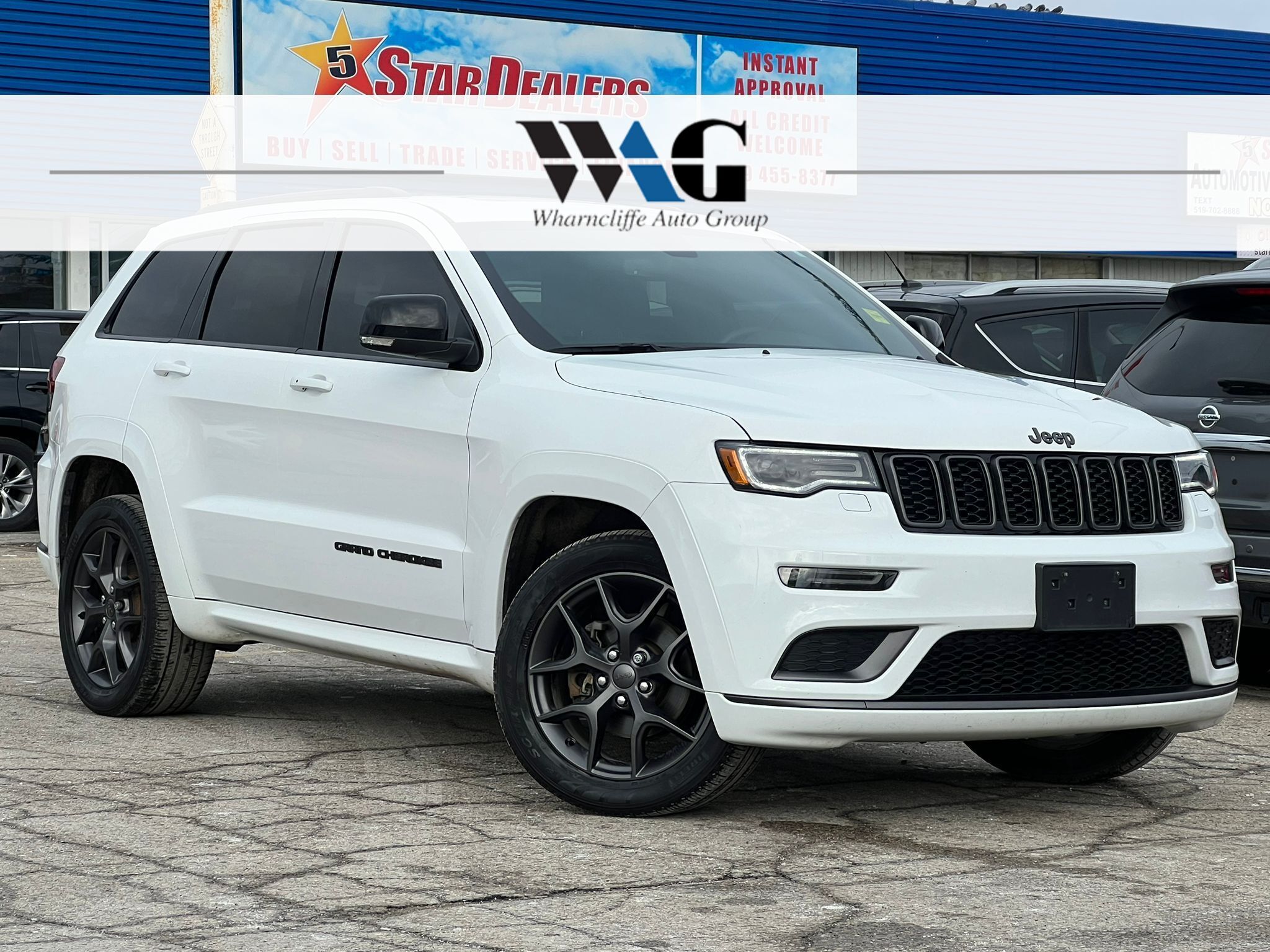 2019 Jeep Grand Cherokee NAV LEATHER PANO ROOF MINT! WE FINANCE ALL CREDIT!