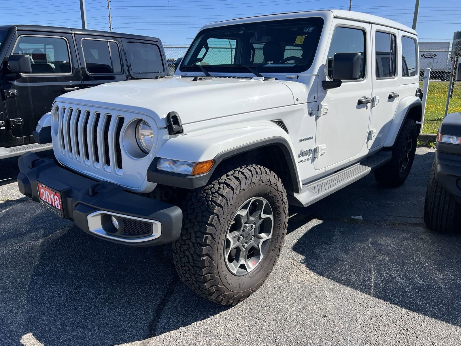 2018 Jeep WRANGLER UNLIMITED SAHARA**UNLIMITED**SKY ROOF**8.4 SCREEN**LEATHER**