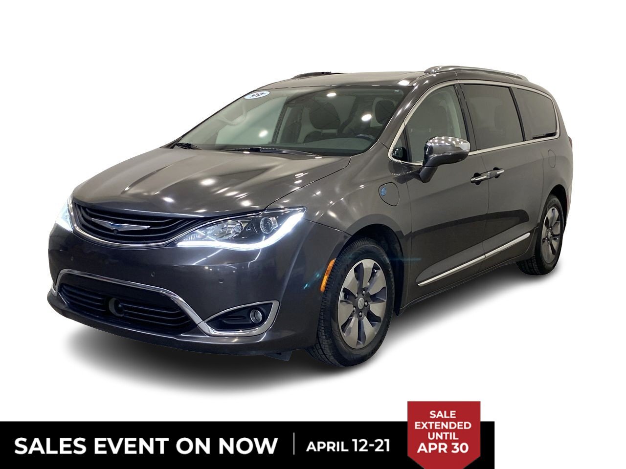 2018 Chrysler Pacifica Theatre Group, Lane Departure, 360 Camera, Forward