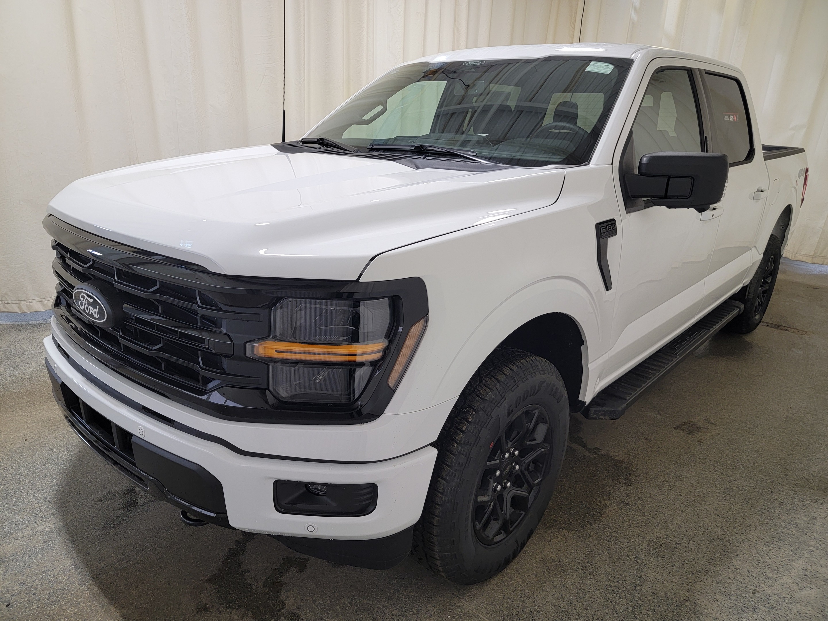 2024 Ford F-150 XLT W/ BED UTILITY PACKAGE 