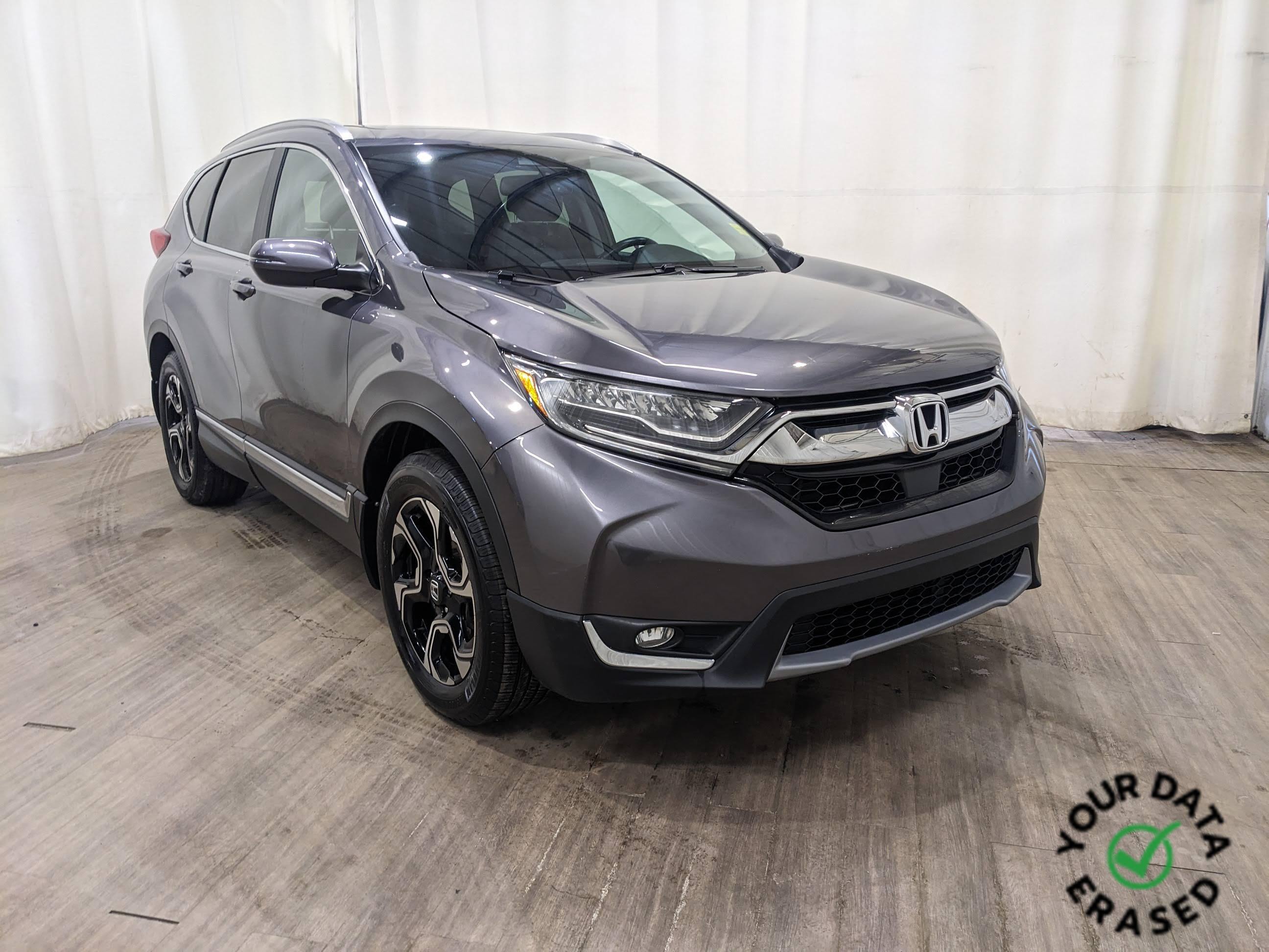 2017 Honda CR-V Touring AWD | No Accidents | Leather | Pano Roof