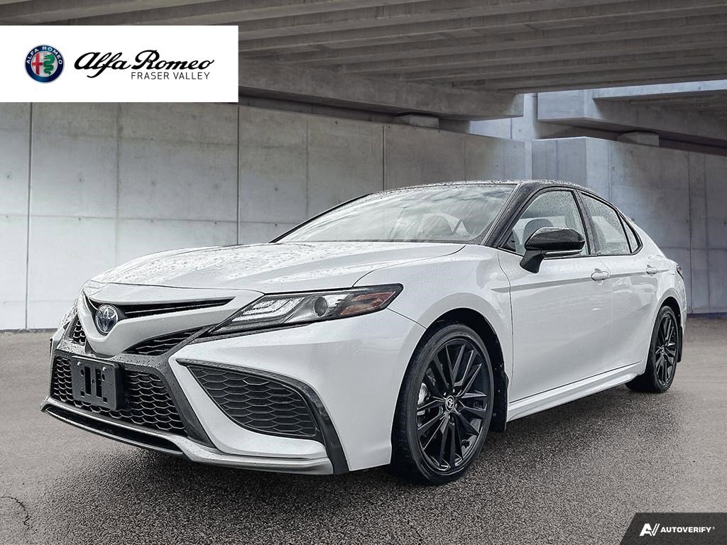 2022 Toyota Camry XSE | Hybrid | No Accidents | Red Interior