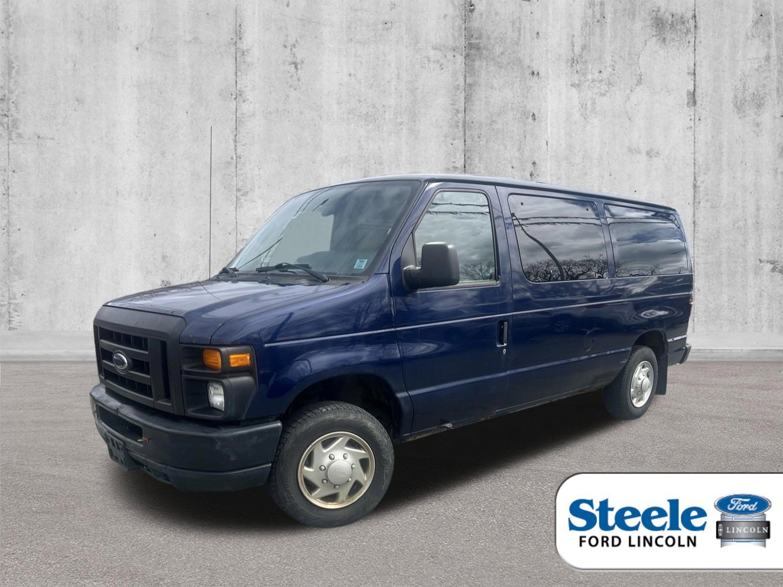 2011 Ford Econoline XLT