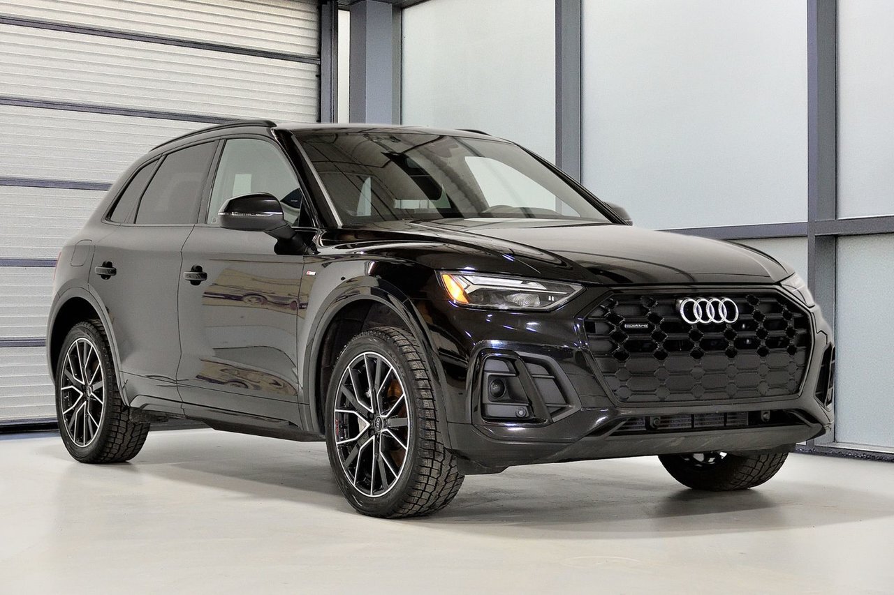 2022 Audi Q5 Progressiv / S-Line / Black Optics / Carplay Audi 