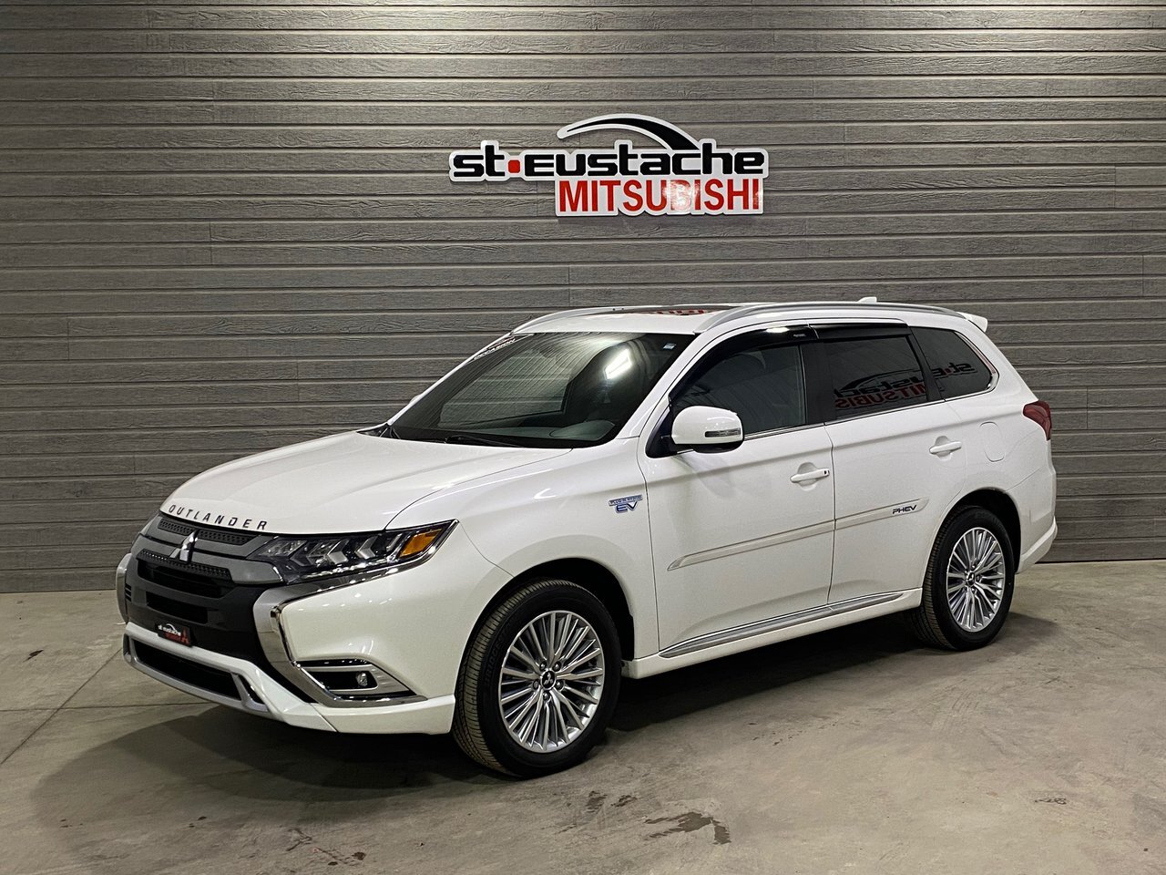 2019 Mitsubishi Outlander PHEV SE TOURING**S-AWC**ONE OWNER**CUIR**TOIT OUVRANT**