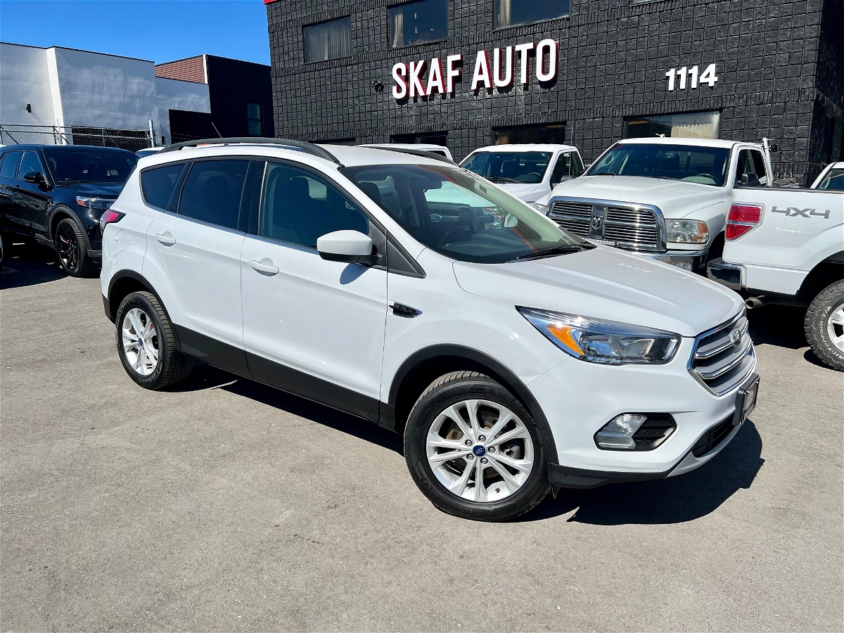 2018 Ford Escape 4WD! SPECIAL EDITION! ONE OWNER! WE FINANCE!