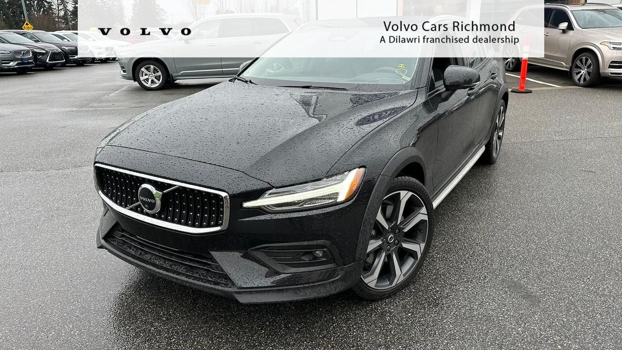 2023 Volvo V60 Cross Country Ultimate | Dilawri Pre-Owned Event ON Now! | / 