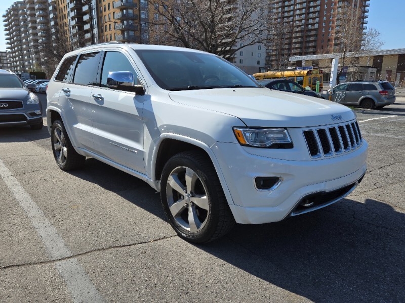 2014 Jeep Grand Cherokee OVERLAND 4X4 * CUIR * TOIT PANO * GPS * MAGS * CLE