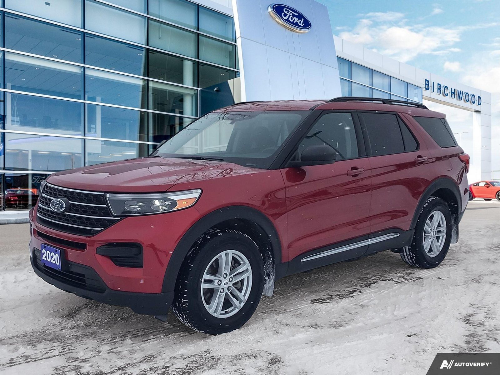 2020 Ford Explorer XLT 7 Passenger | Cold Weather Pack | Local Vehicl