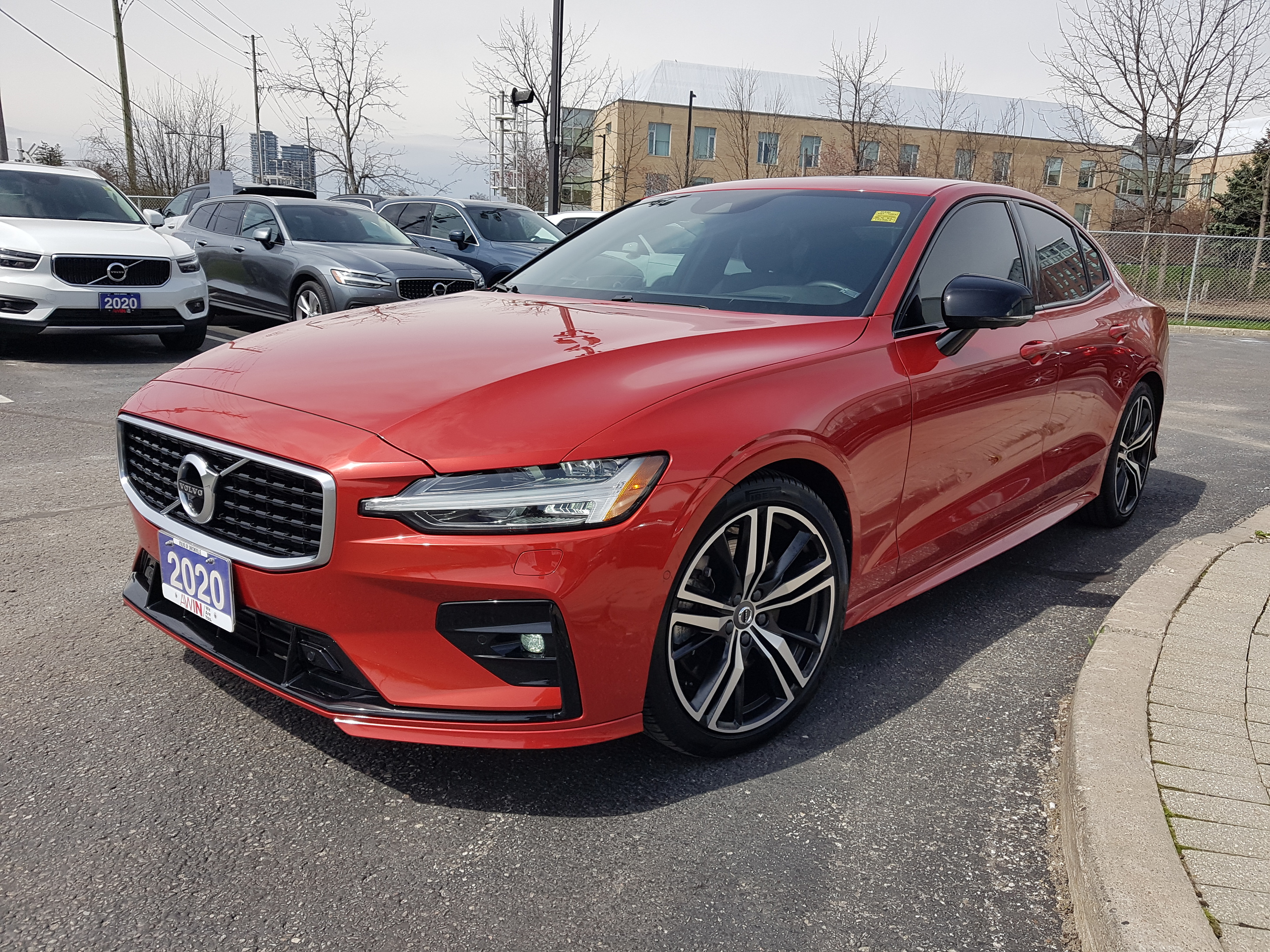 2020 Volvo S60 T6 AWD R-Design |CPO|300HP|LOW KMS