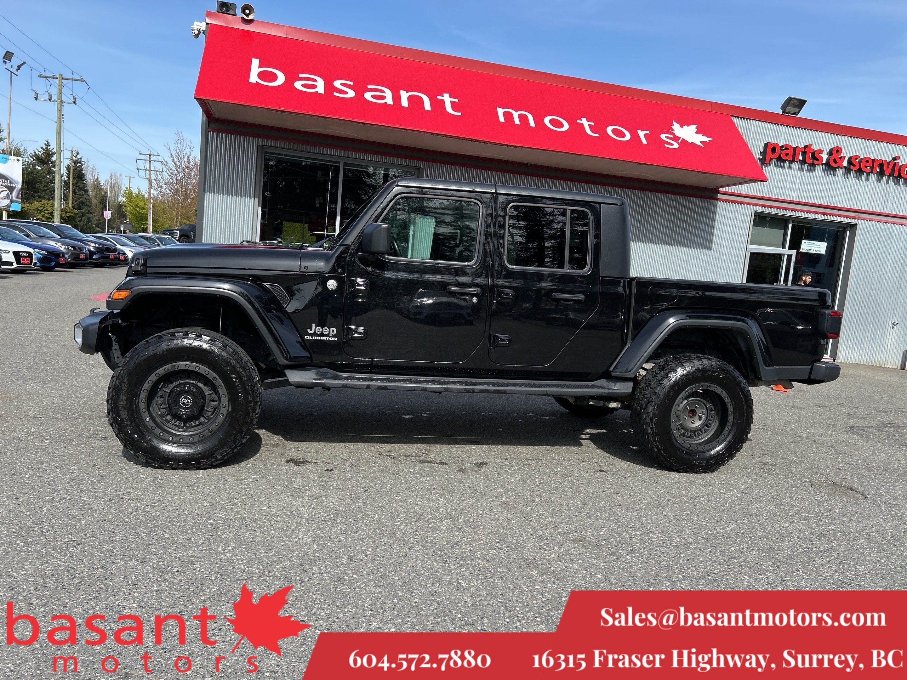 2021 Jeep Gladiator Overland, Lifted, Wheel Pkg, Driver Assist, Low KM