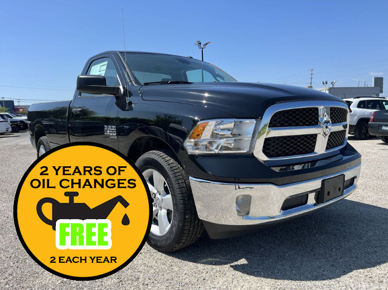 2023 Ram 1500 Classic SXT - REGULAR CAB 4x4 - Apple CarPlay/Android Auto