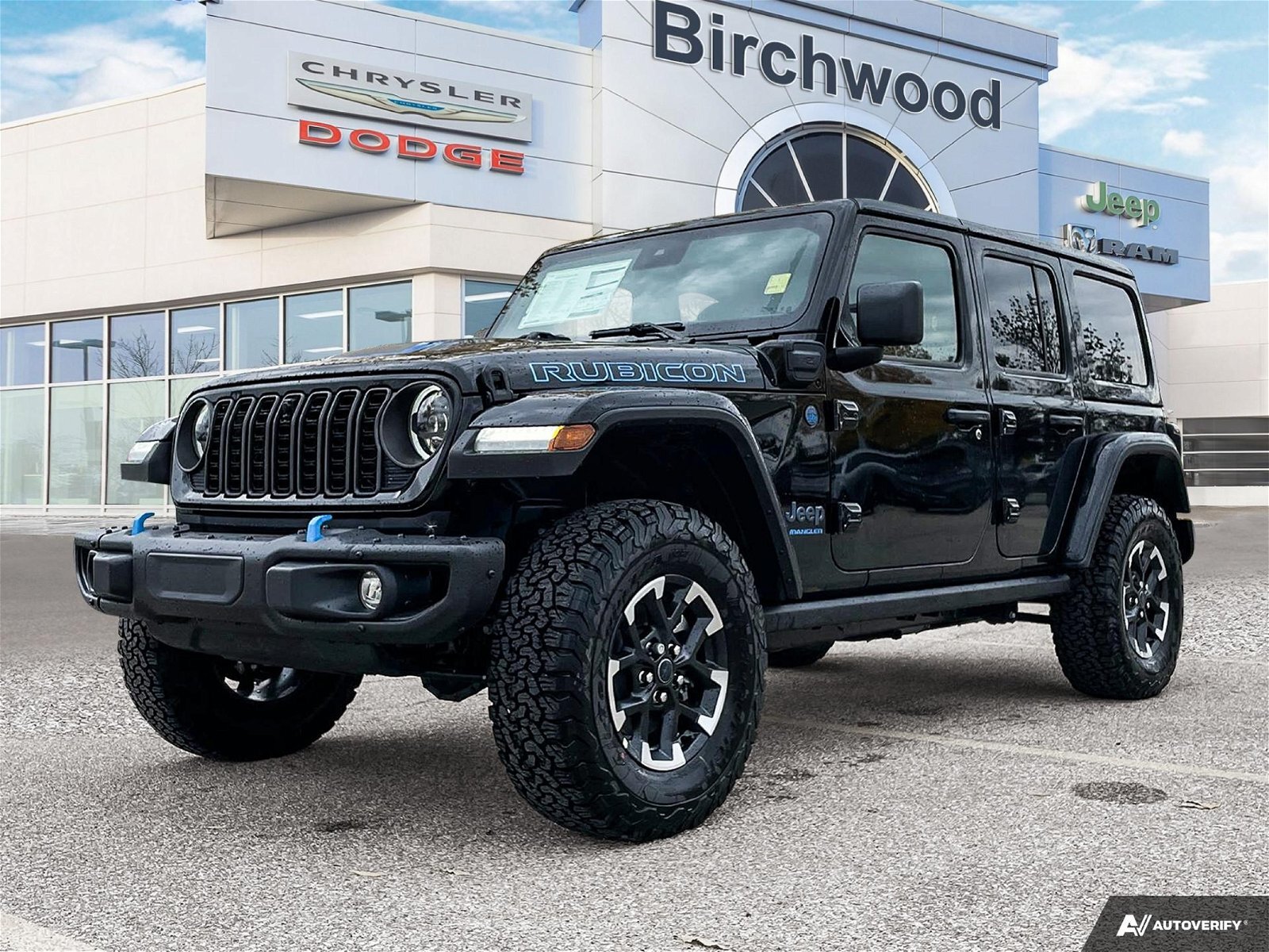 2024 Jeep Wrangler Rubicon X 4XE Uconnect 5W with 12.3–inch display |