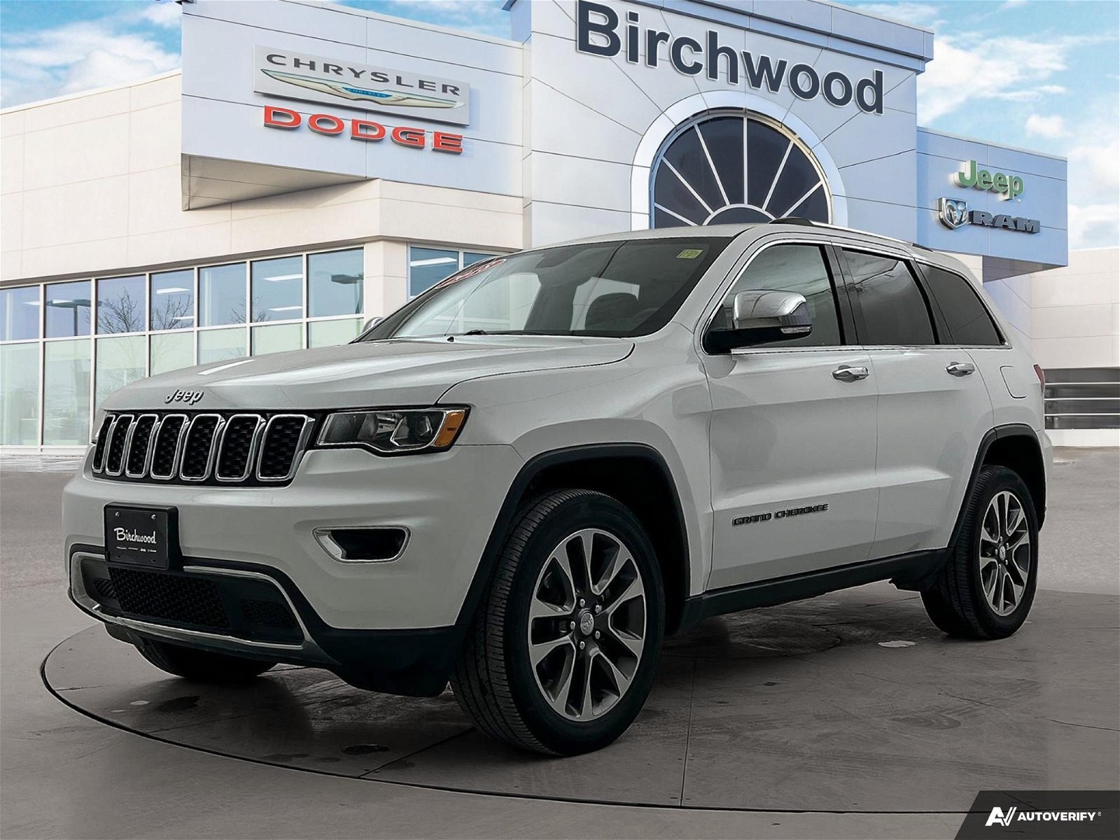 2018 Jeep Grand Cherokee Sterling Edition | Sunroof | NAV |