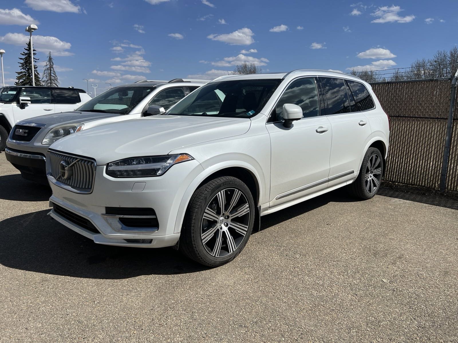 2022 Volvo XC90 Inscription 7Pass Messaging Seats One Owner Local 