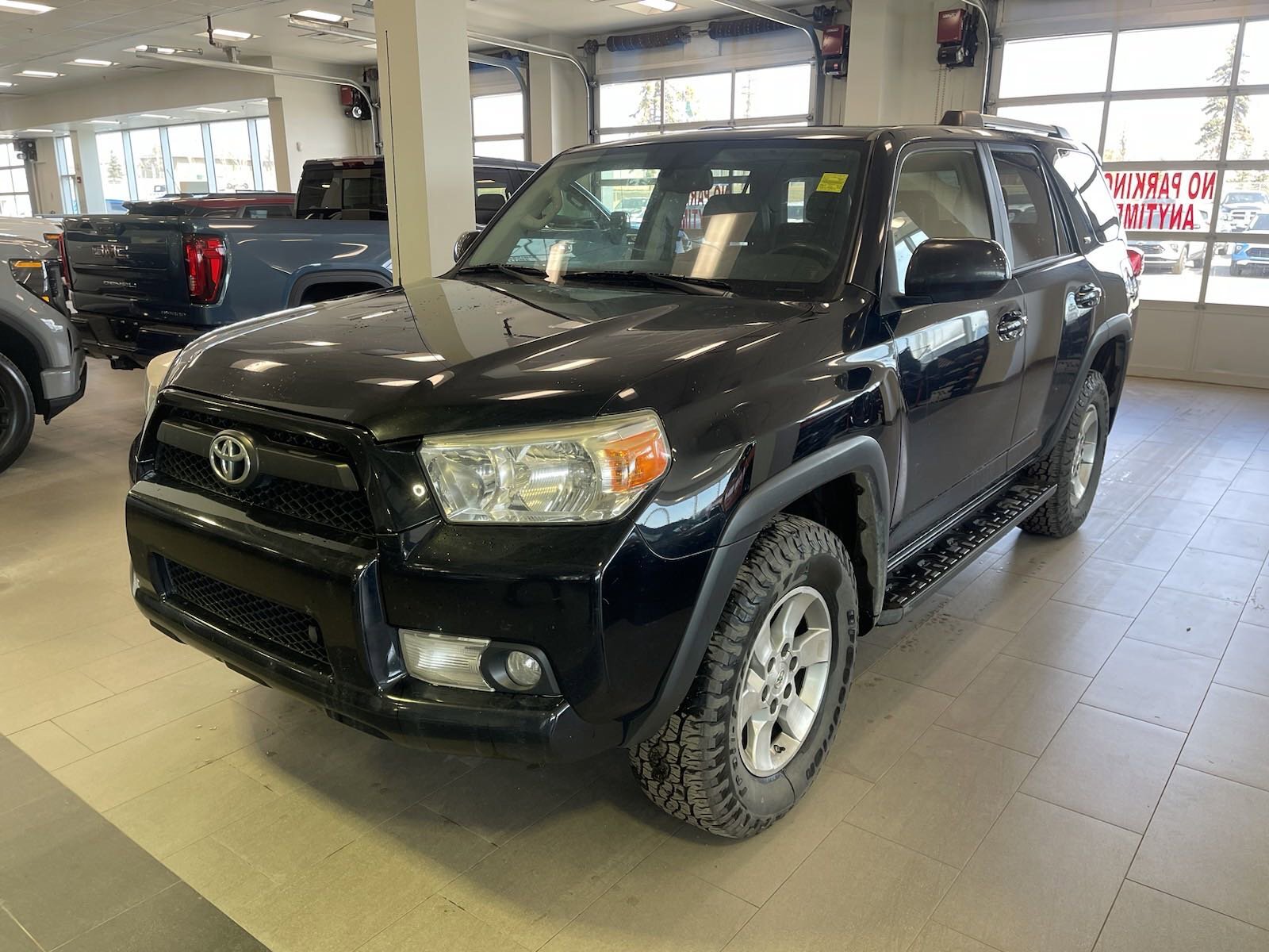 2013 Toyota 4Runner SR5 *3 Rows* *Leather* *Roof*