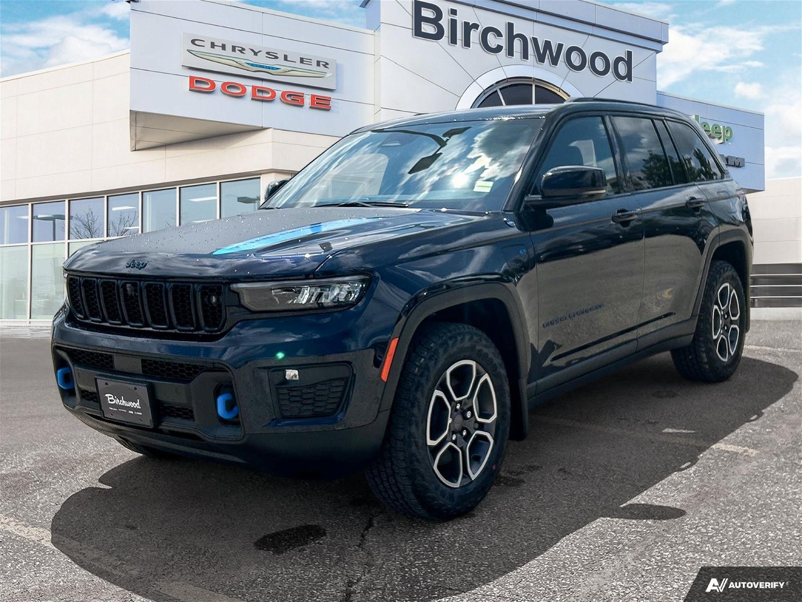 2023 Jeep Grand Cherokee 4xe Trailhawk Advanced ProTech Group III | Uconnect 5 