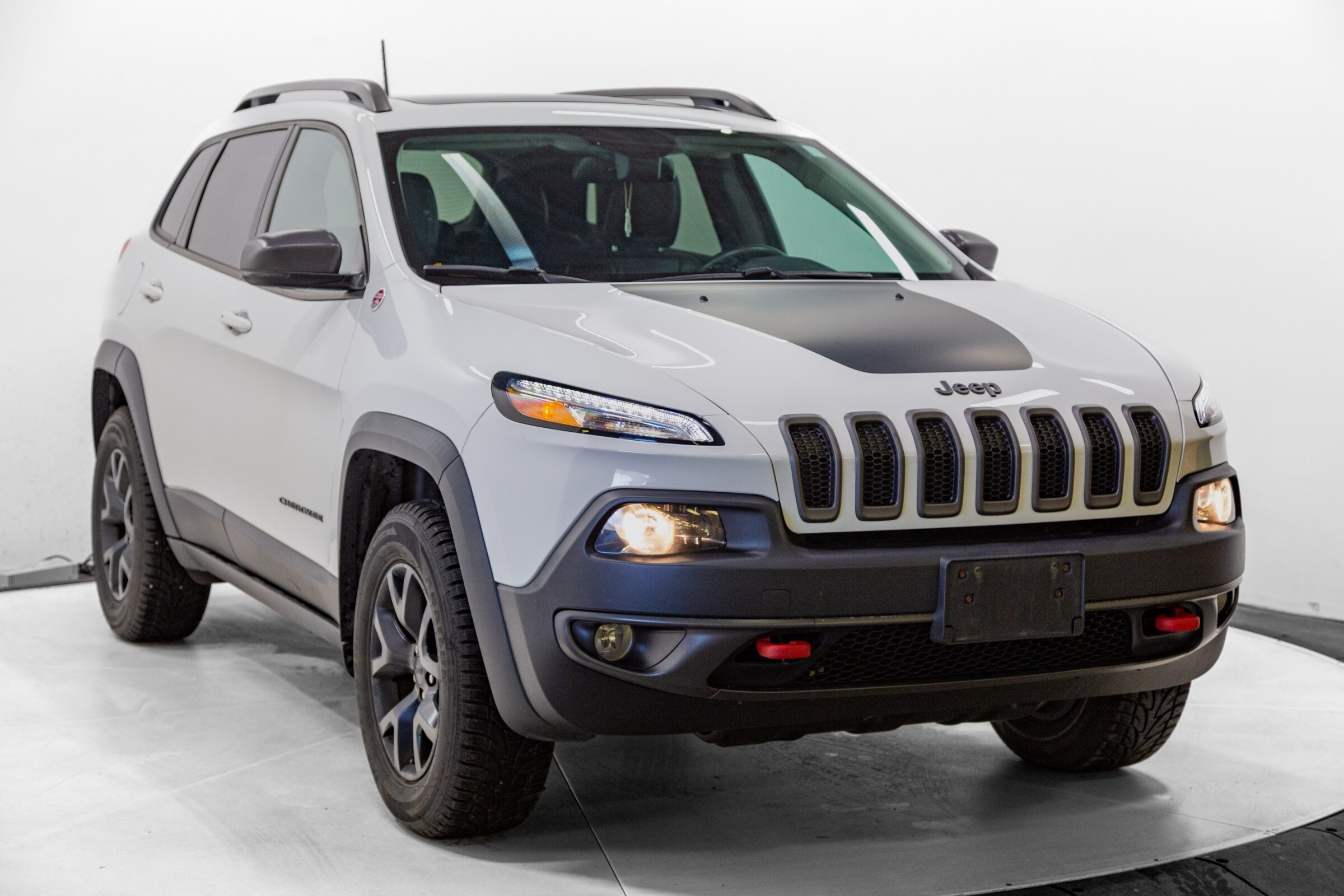 2016 Jeep Cherokee Trailhawk ONE OWNER