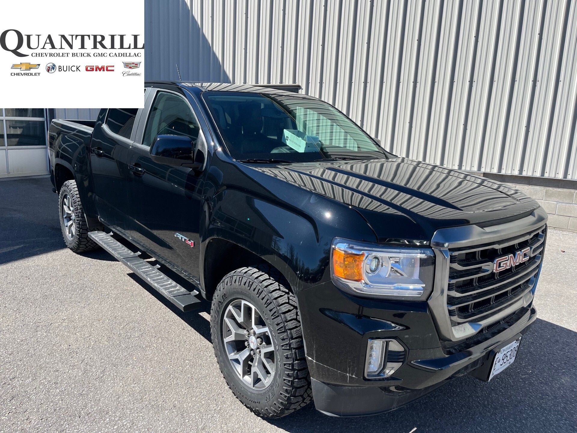 2022 GMC Canyon 3.6L + Heated Seats + Trailering Pkg + One Owner